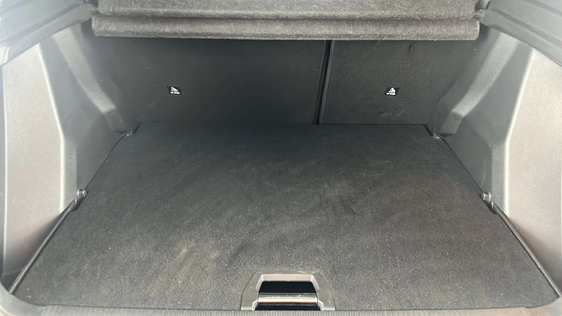 2021 PEUGEOT 2008 2021 PEUGEOT 2008