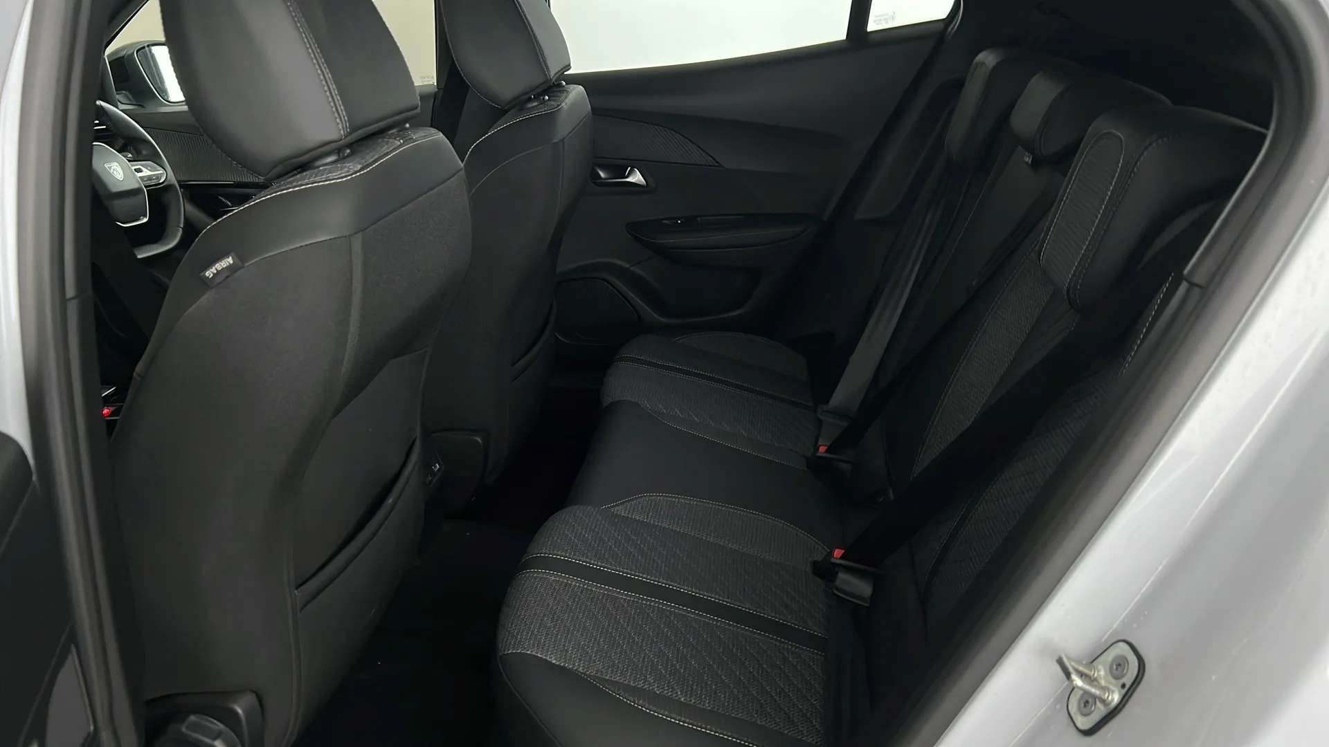 2025 PEUGEOT 2008 2025 PEUGEOT 2008