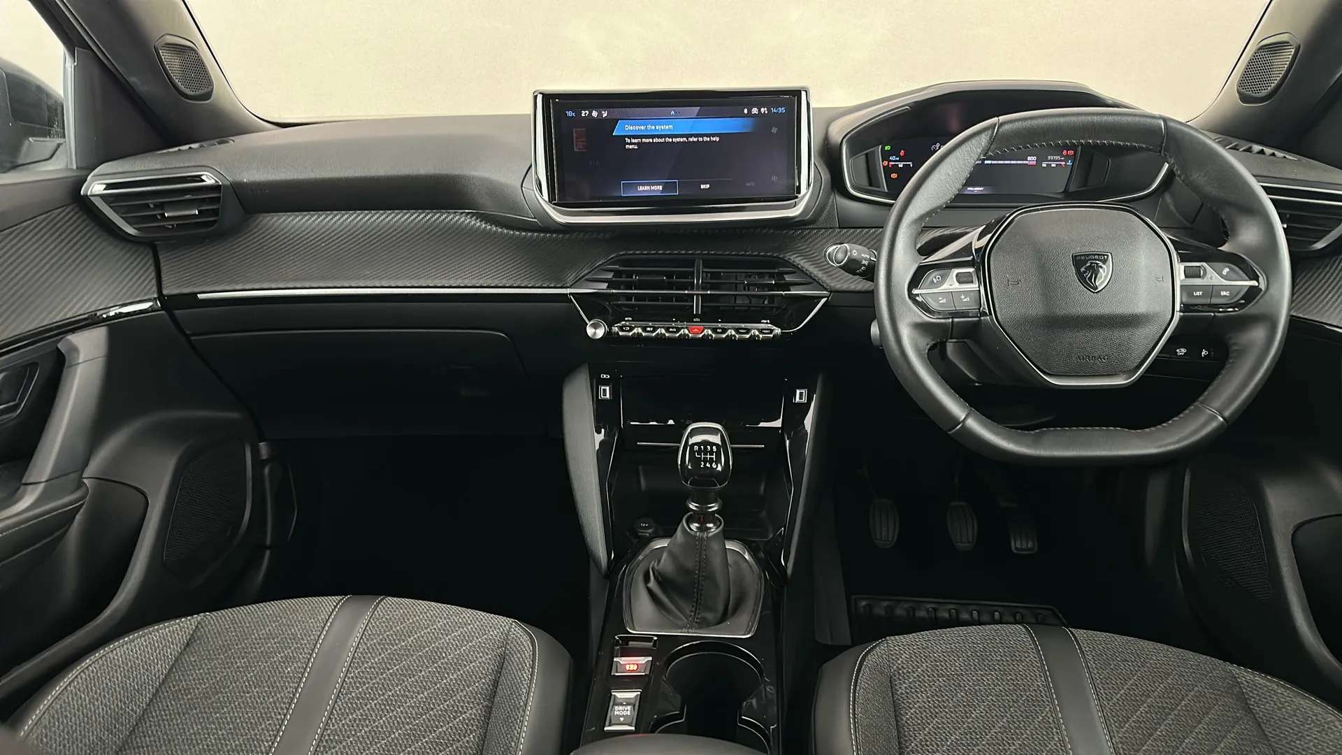 2024 PEUGEOT 2008 2024 PEUGEOT 2008