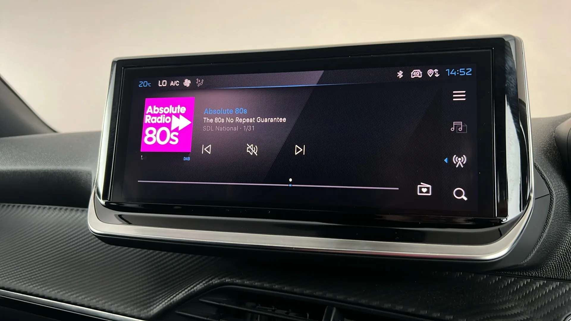2023 PEUGEOT 2008 2023 PEUGEOT 2008