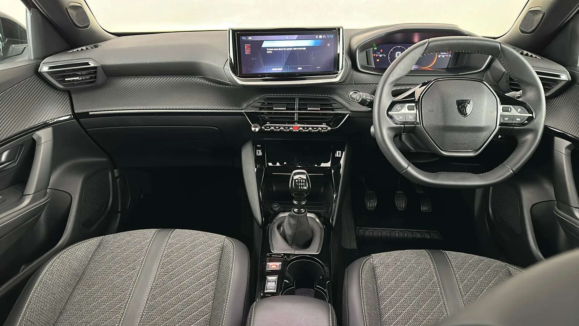 2023 PEUGEOT 2008 2023 PEUGEOT 2008