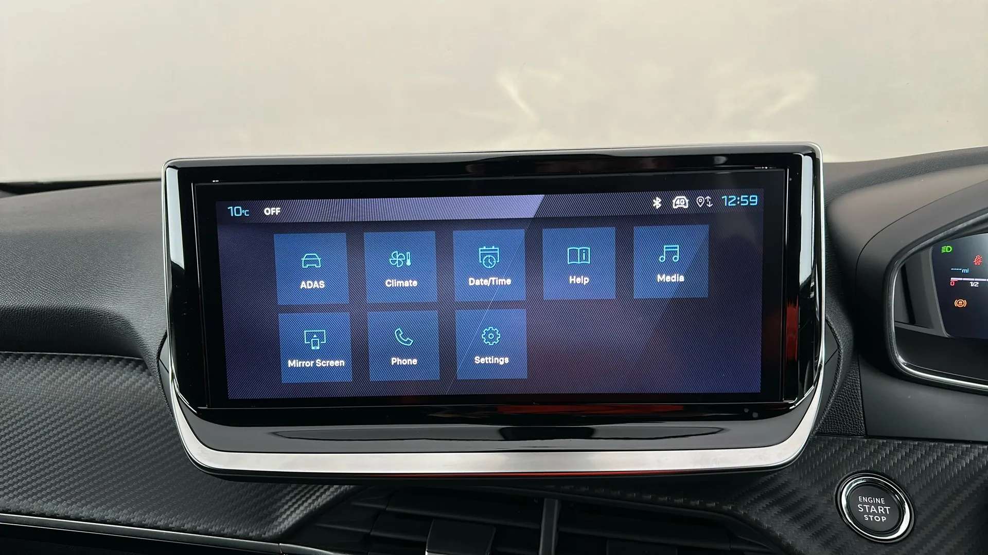 2023 PEUGEOT 2008 2023 PEUGEOT 2008