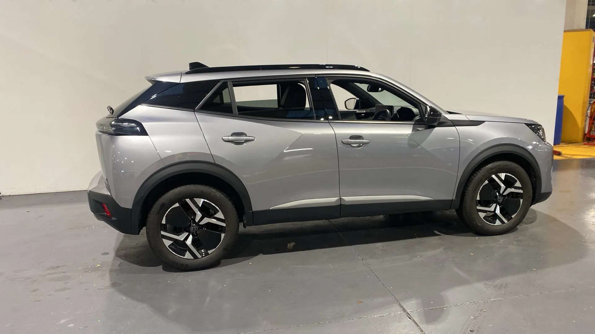 A 2023 PEUGEOT 2008 1.2 PureTech 130 Allure A 2023 PEUGEOT 2008 1.2 PureTech 130 Allure