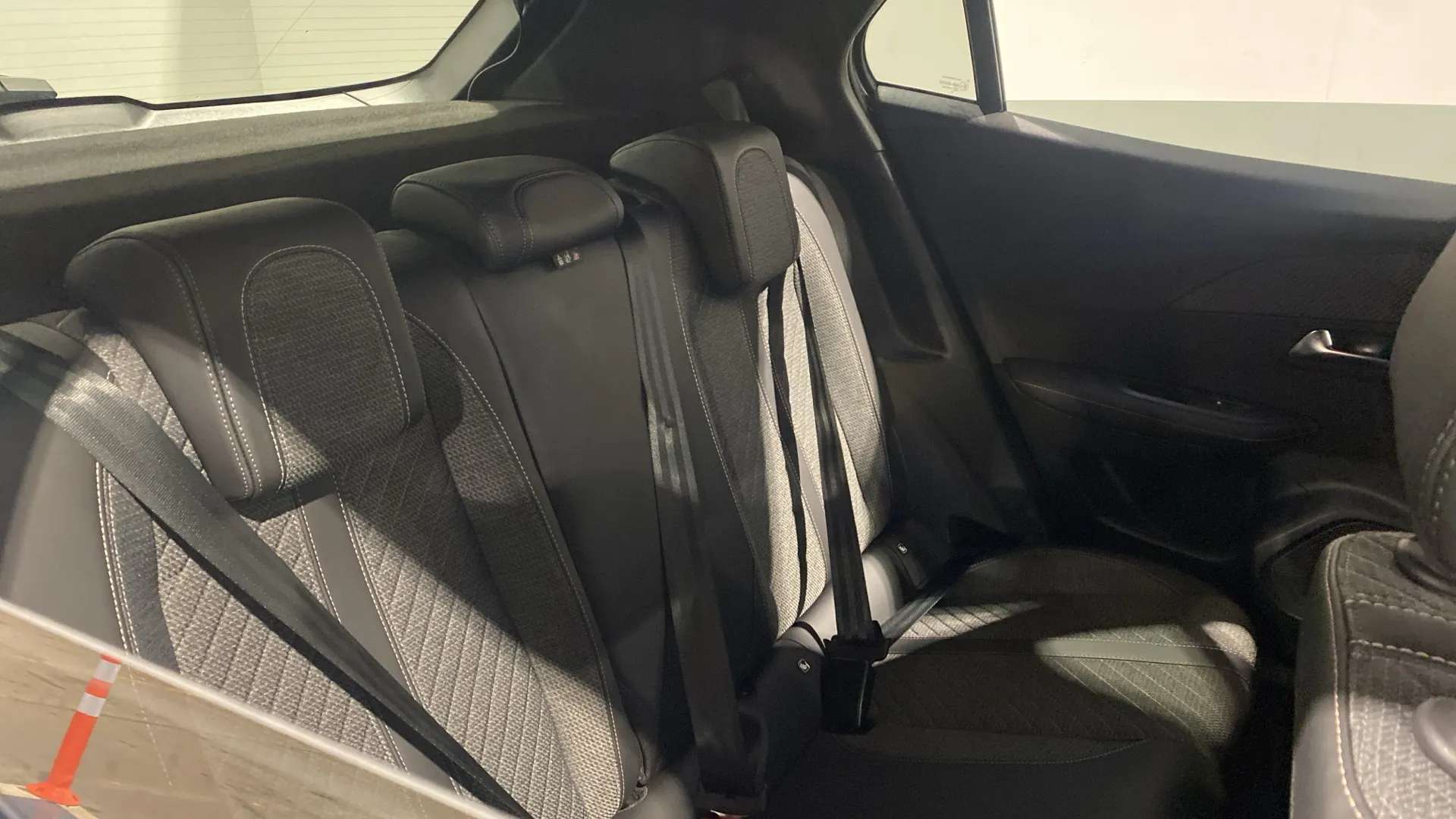 2023 PEUGEOT 2008 2023 PEUGEOT 2008