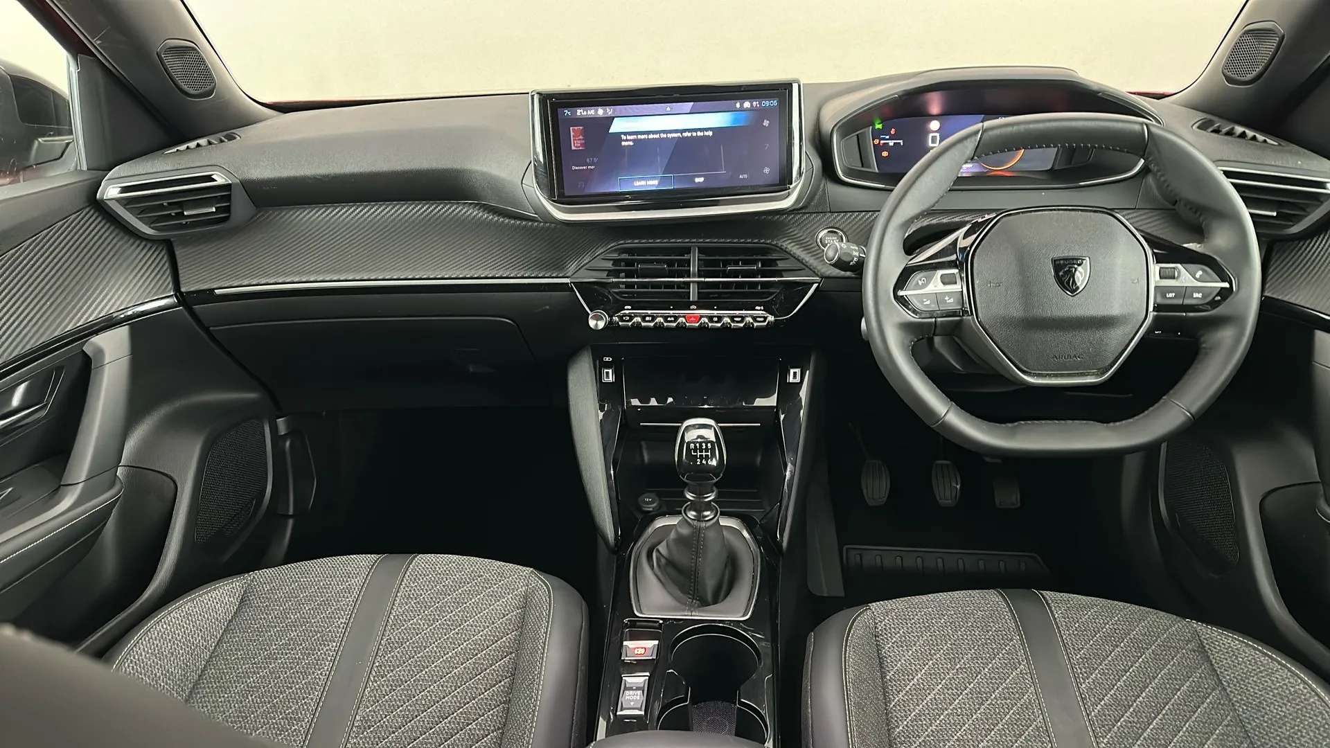 2023 PEUGEOT 2008 2023 PEUGEOT 2008