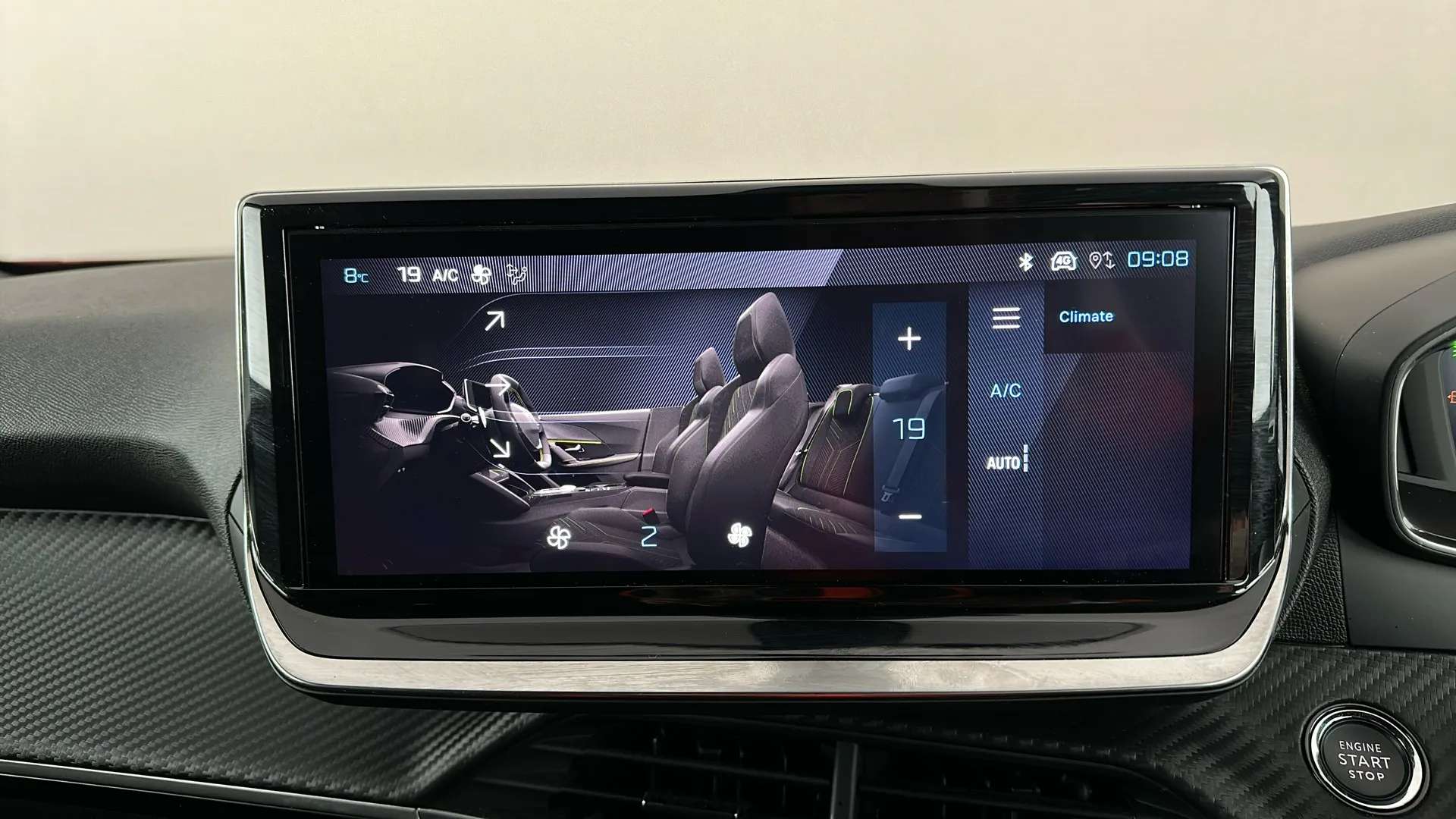 2023 PEUGEOT 2008 2023 PEUGEOT 2008