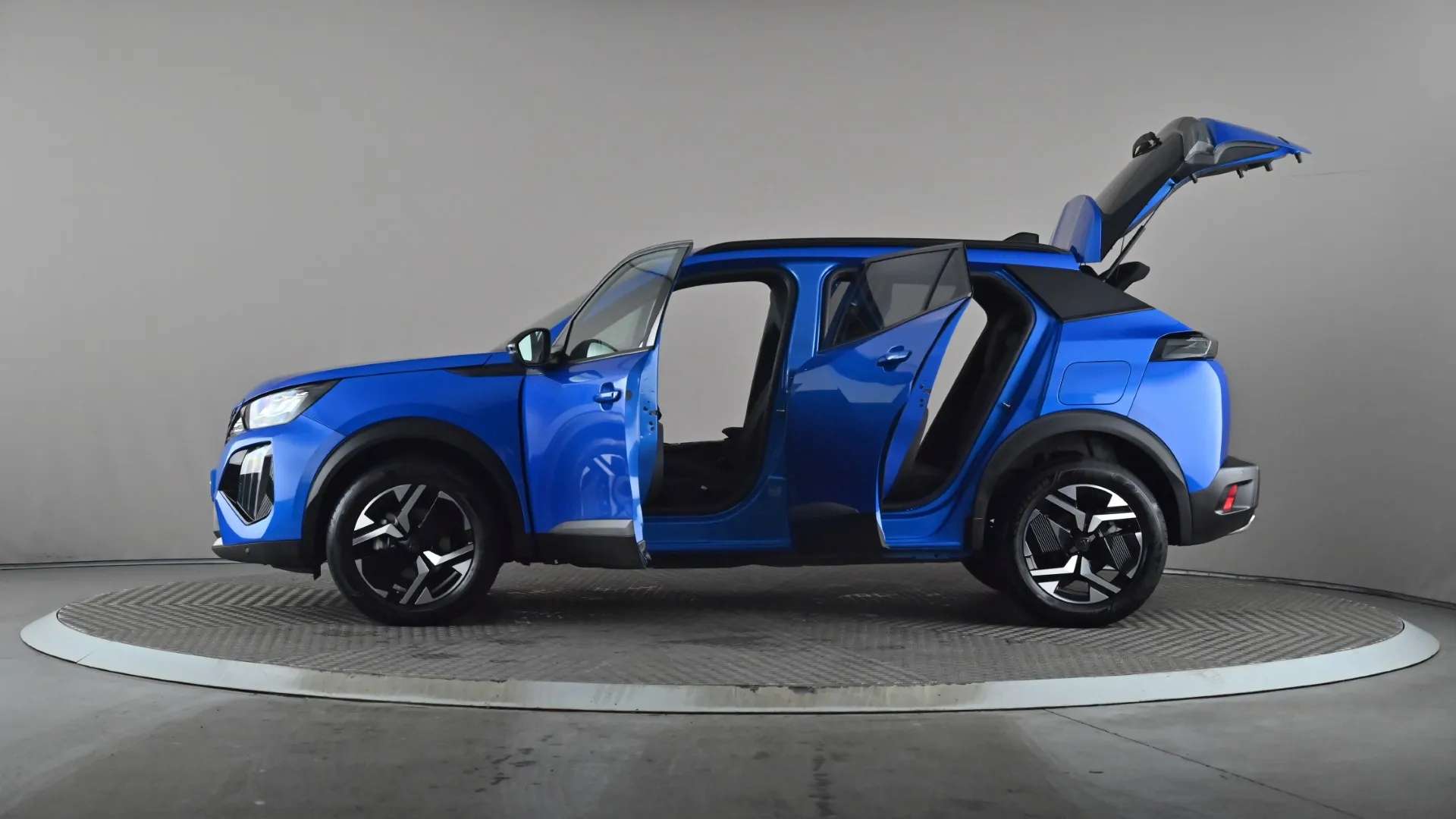 2023 PEUGEOT 2008 2023 PEUGEOT 2008