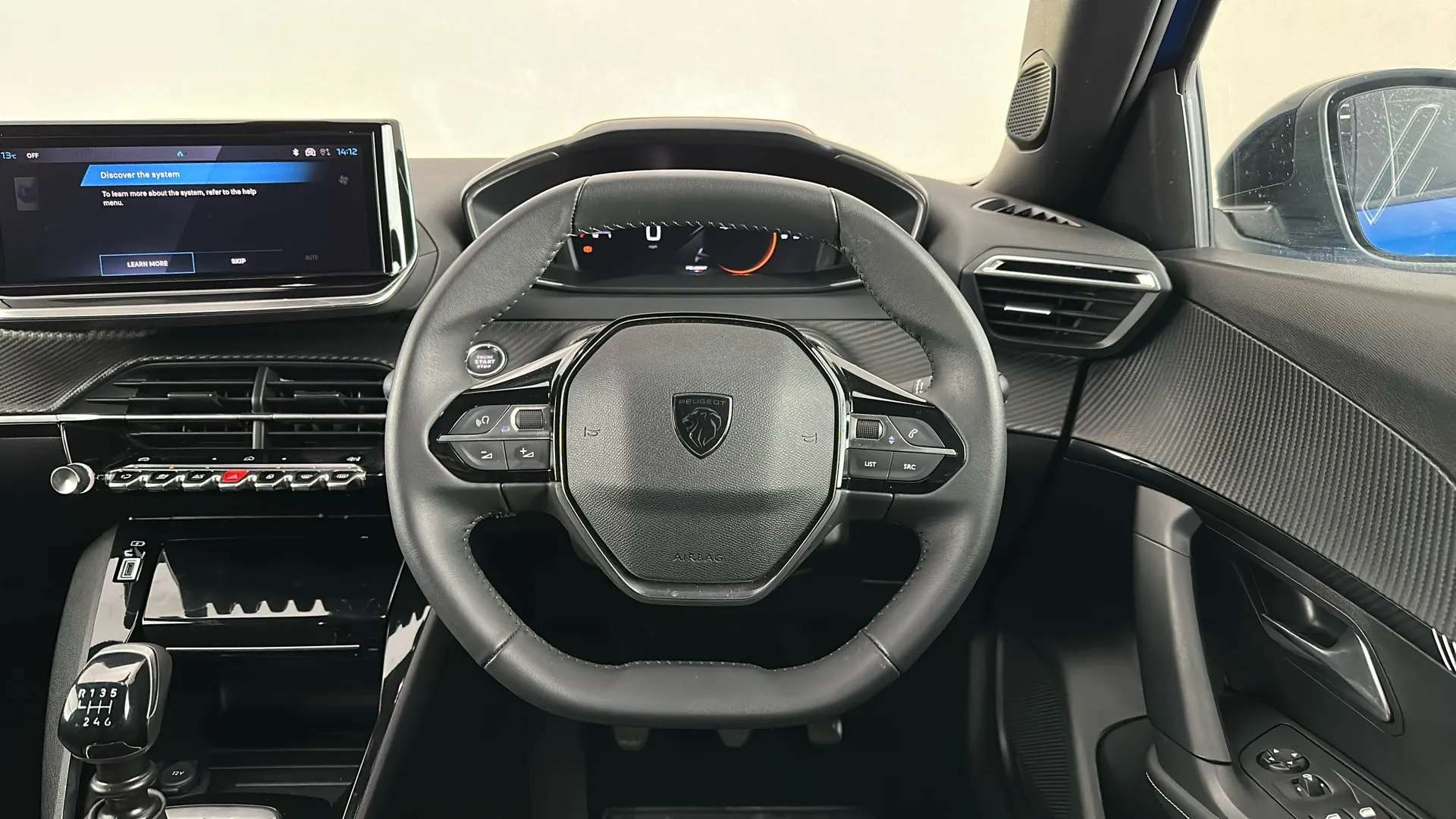 2023 PEUGEOT 2008 2023 PEUGEOT 2008