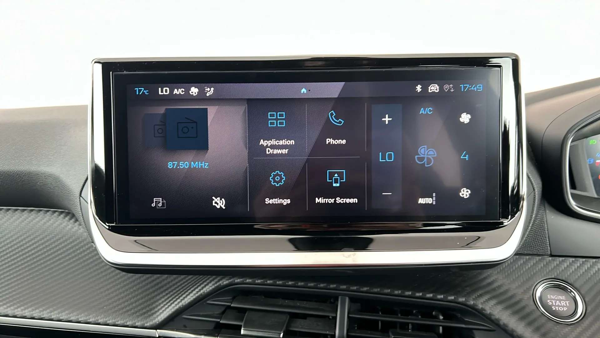 2024 PEUGEOT 2008 2024 PEUGEOT 2008