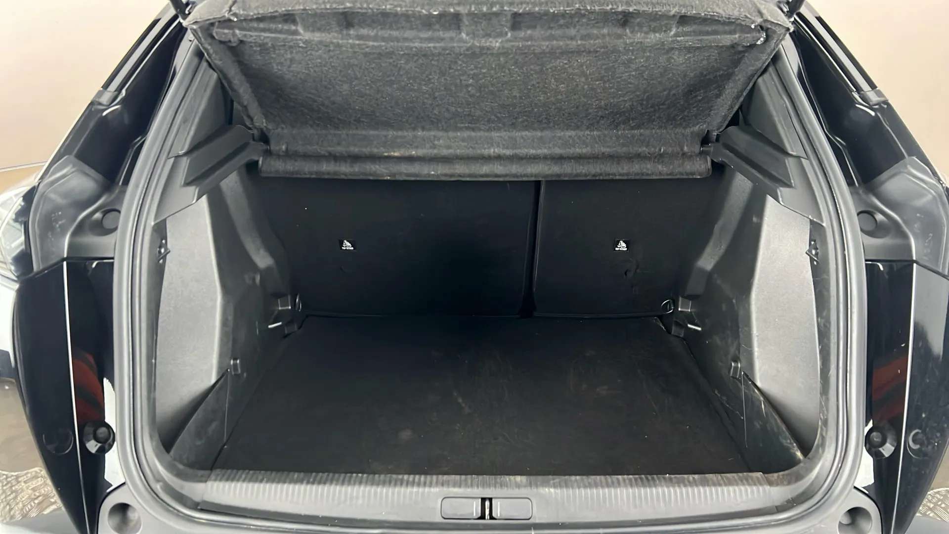 2025 PEUGEOT 2008 2025 PEUGEOT 2008