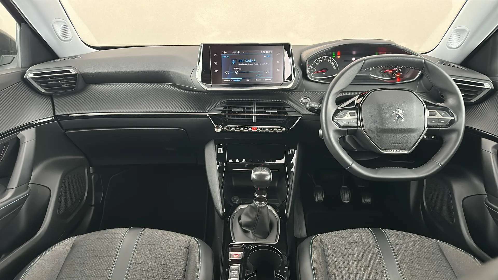 2021 PEUGEOT 2008 2021 PEUGEOT 2008
