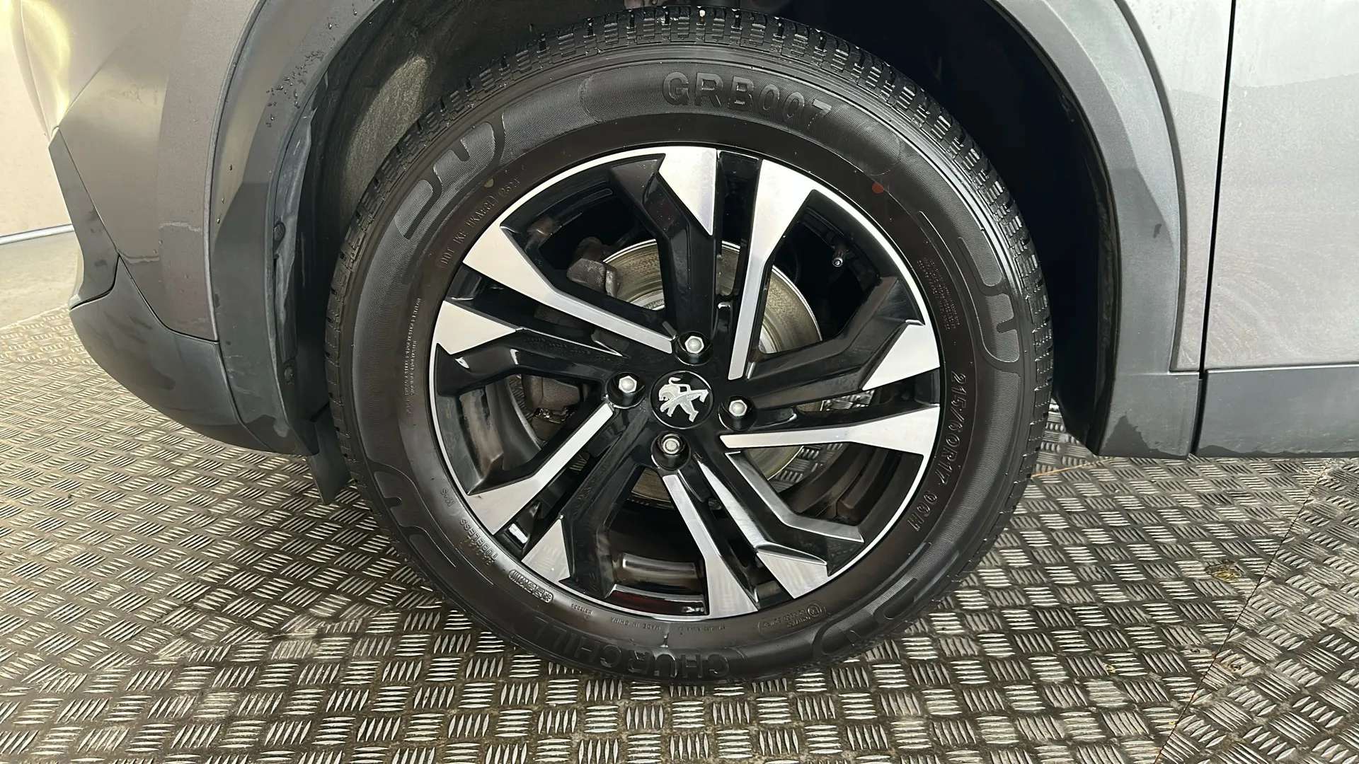 2021 PEUGEOT 2008 2021 PEUGEOT 2008