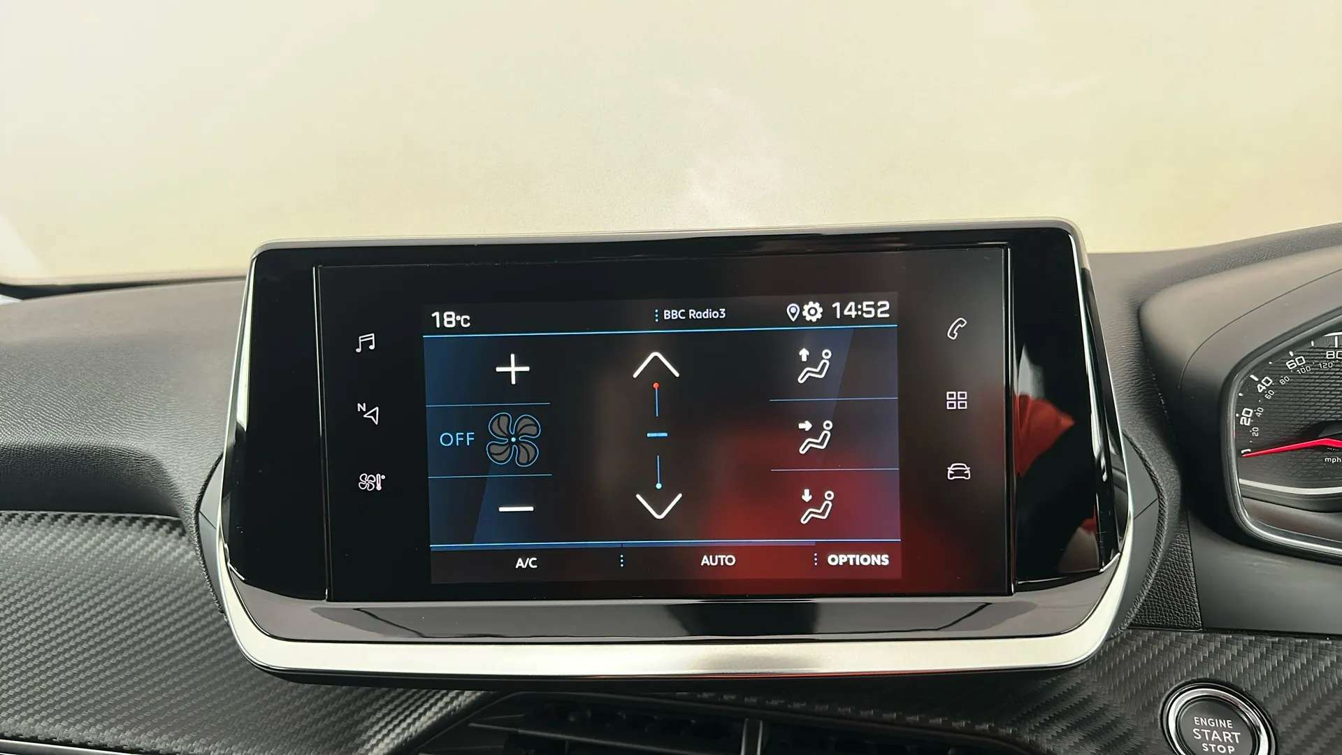 2021 PEUGEOT 2008 2021 PEUGEOT 2008