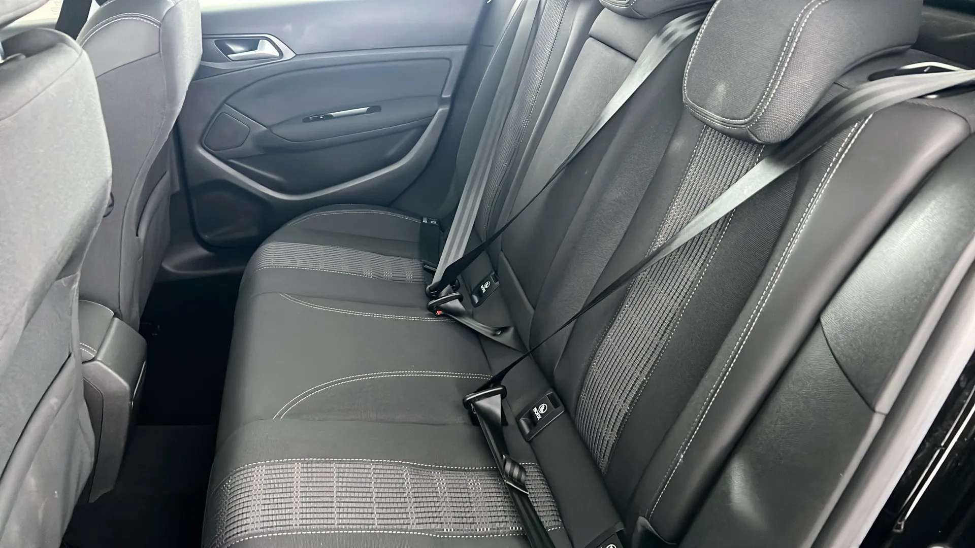 2018 PEUGEOT 308 2018 PEUGEOT 308