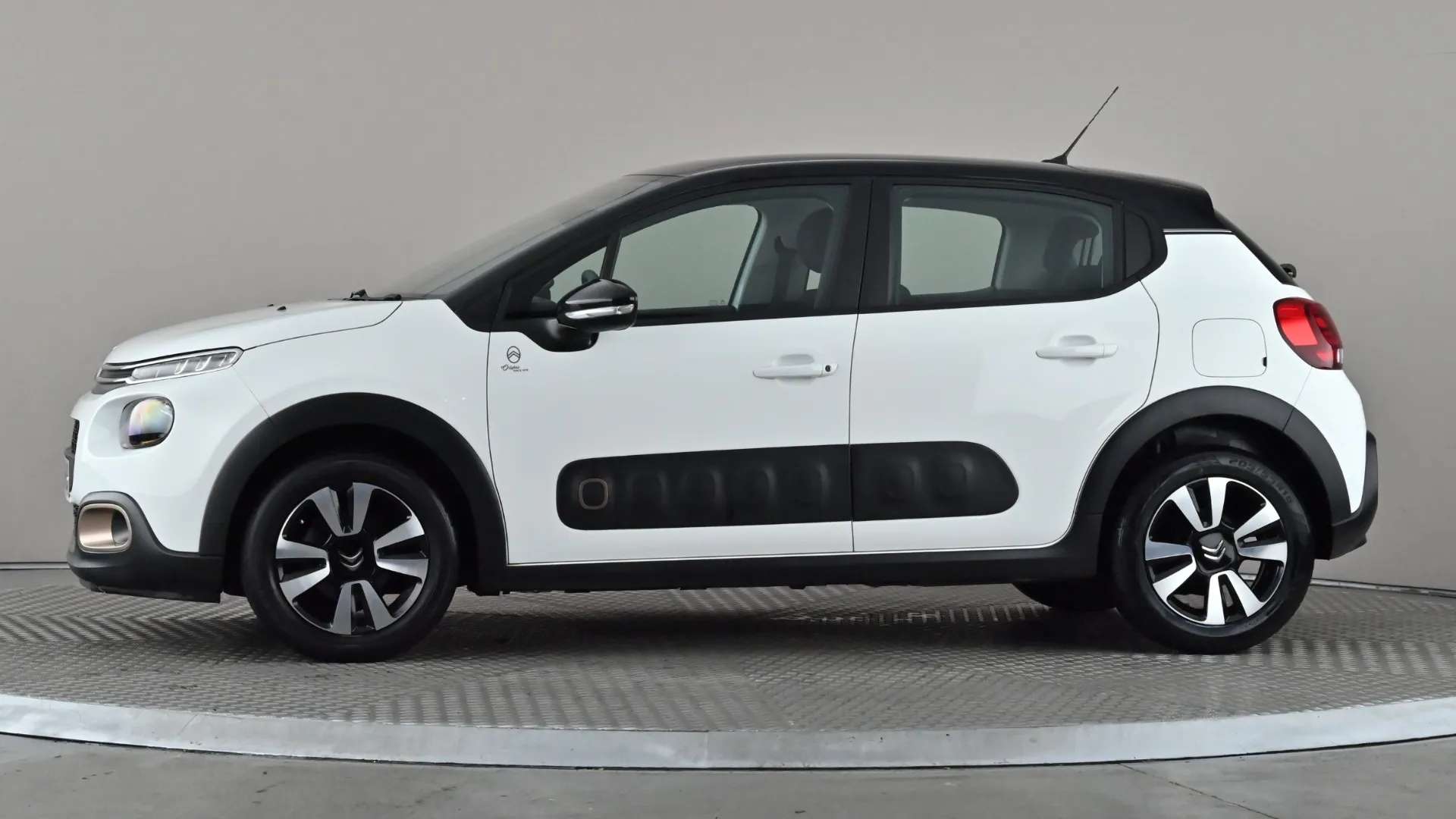A 2019 CITROEN C3 1.2 PureTech 83 Origins A 2019 CITROEN C3 1.2 PureTech 83 Origins