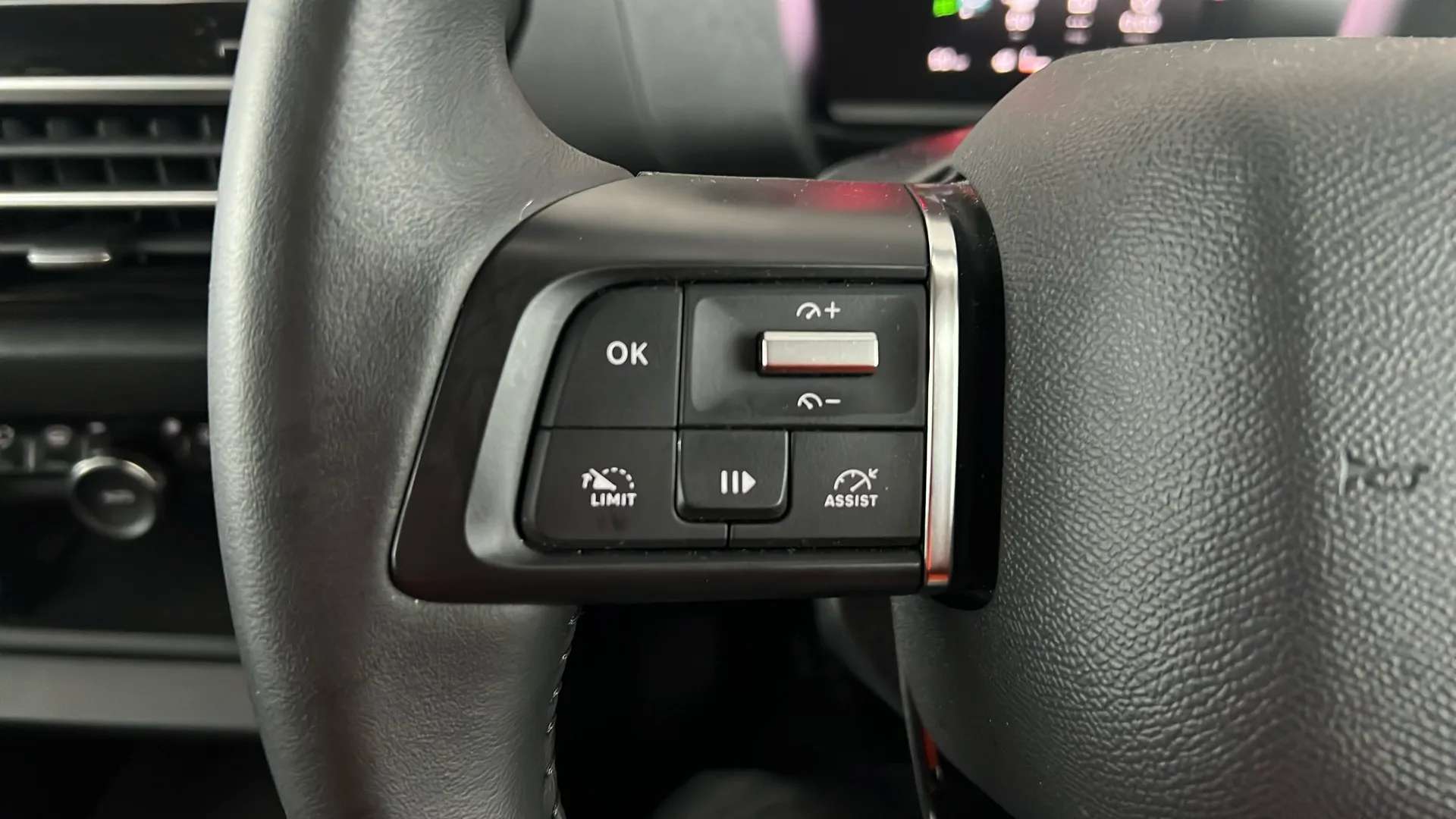 2023 CITROEN C4 2023 CITROEN C4