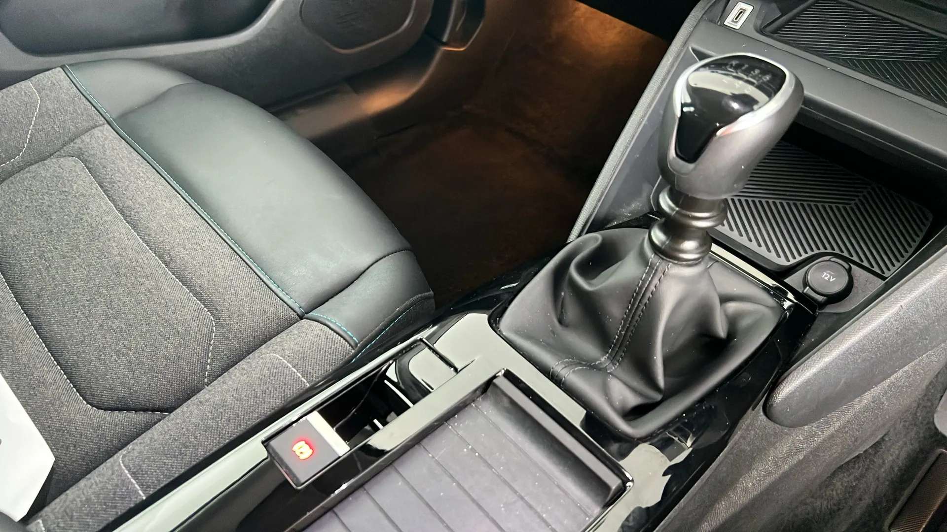 2023 CITROEN C4 2023 CITROEN C4