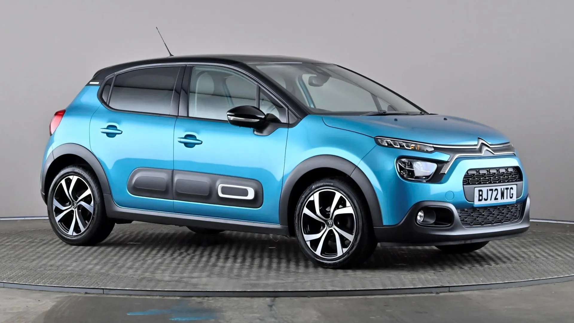 A 2022 CITROEN C3 1.2 PureTech Shine Plus A 2022 CITROEN C3 1.2 PureTech Shine Plus