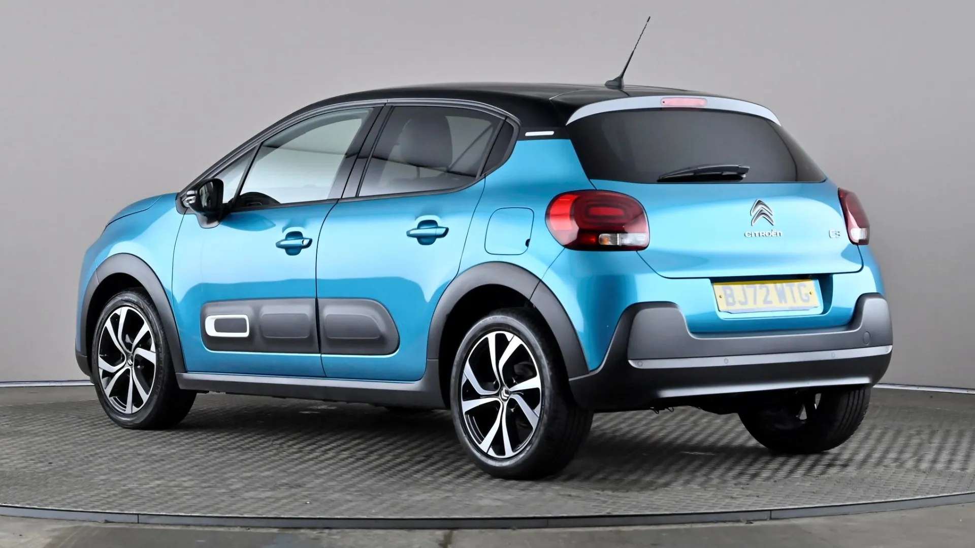 A 2022 CITROEN C3 1.2 PureTech Shine Plus A 2022 CITROEN C3 1.2 PureTech Shine Plus