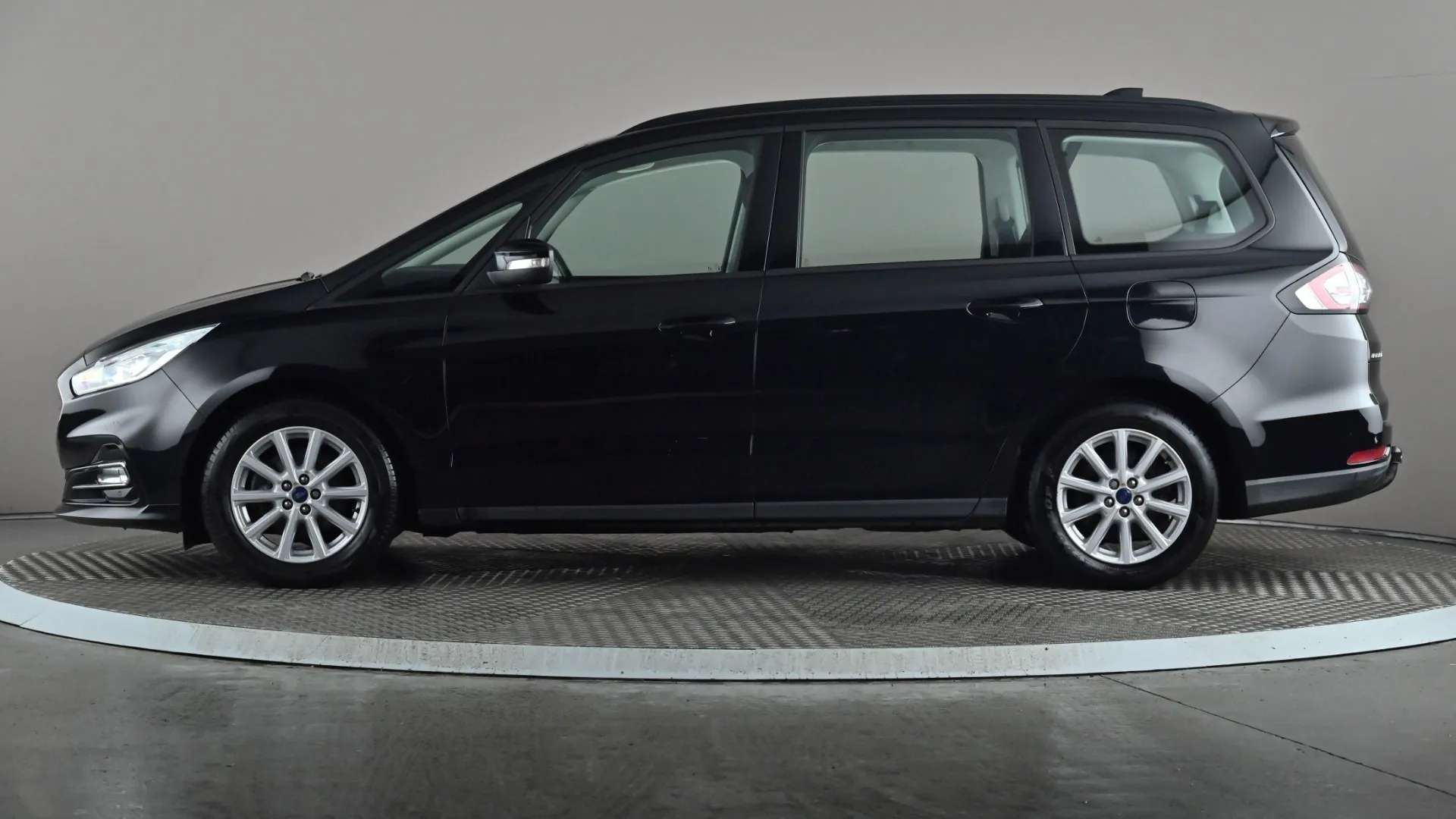 A 2022 FORD GALAXY 2.0 EcoBlue Zetec A 2022 FORD GALAXY 2.0 EcoBlue Zetec