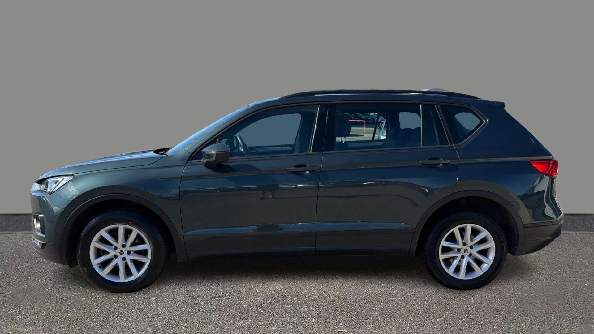 A 2022 SEAT TARRACO 1.5 EcoTSI SE DSG A 2022 SEAT TARRACO 1.5 EcoTSI SE DSG