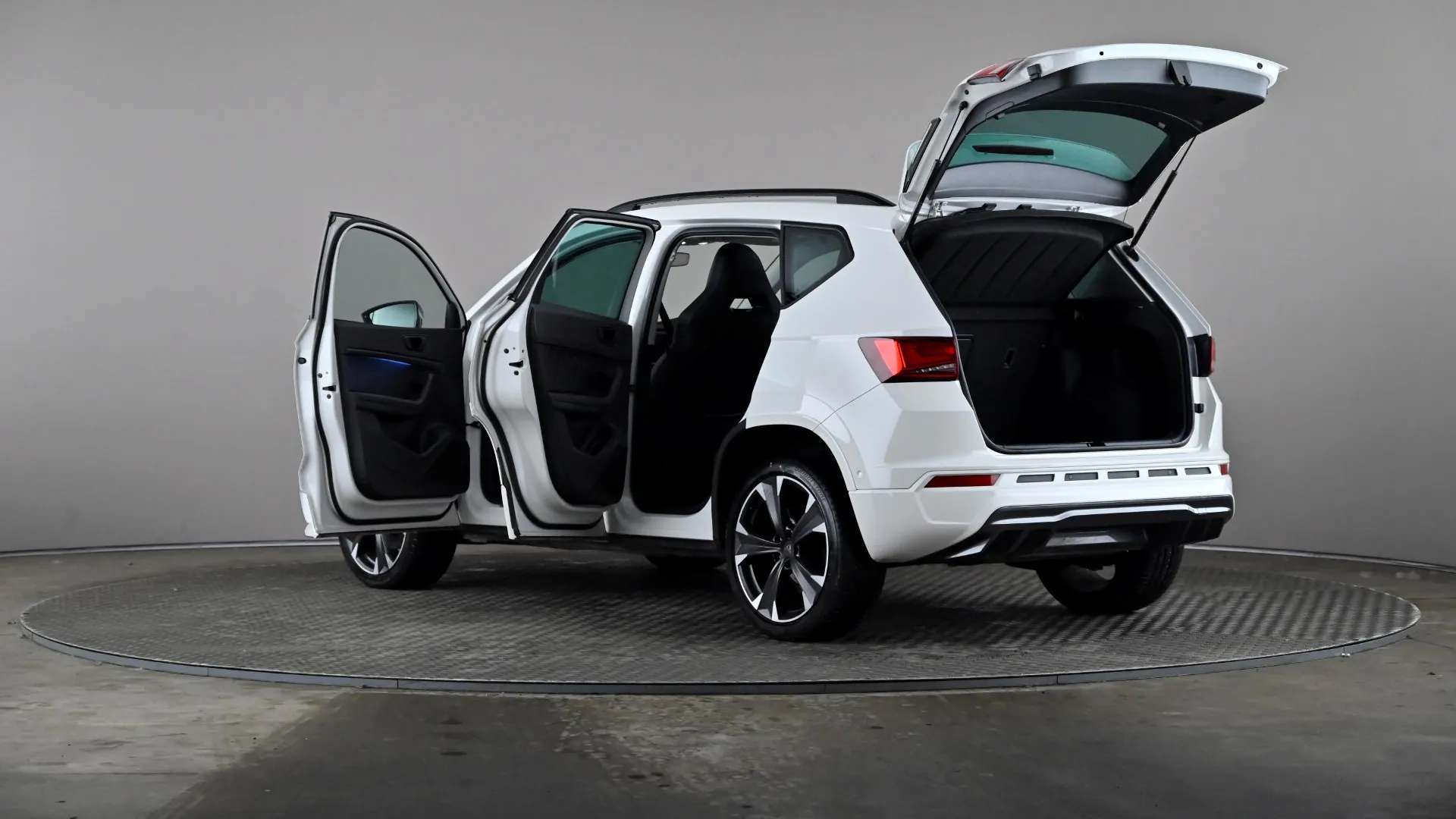 2023 CUPRA ATECA 2023 CUPRA ATECA