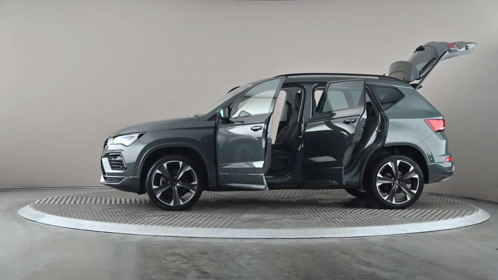 2024 CUPRA ATECA 2024 CUPRA ATECA