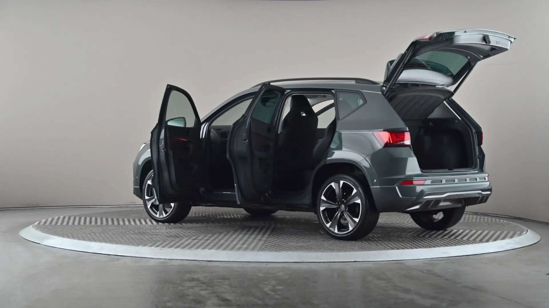 2024 CUPRA ATECA 2024 CUPRA ATECA