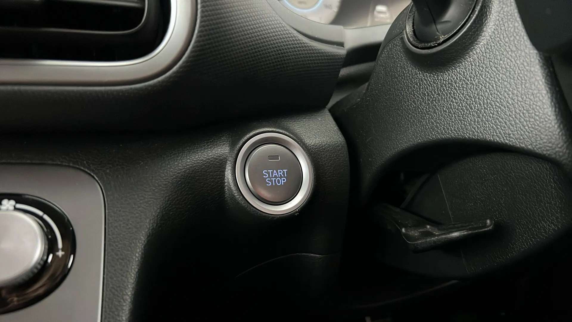 2022 HYUNDAI KONA 2022 HYUNDAI KONA