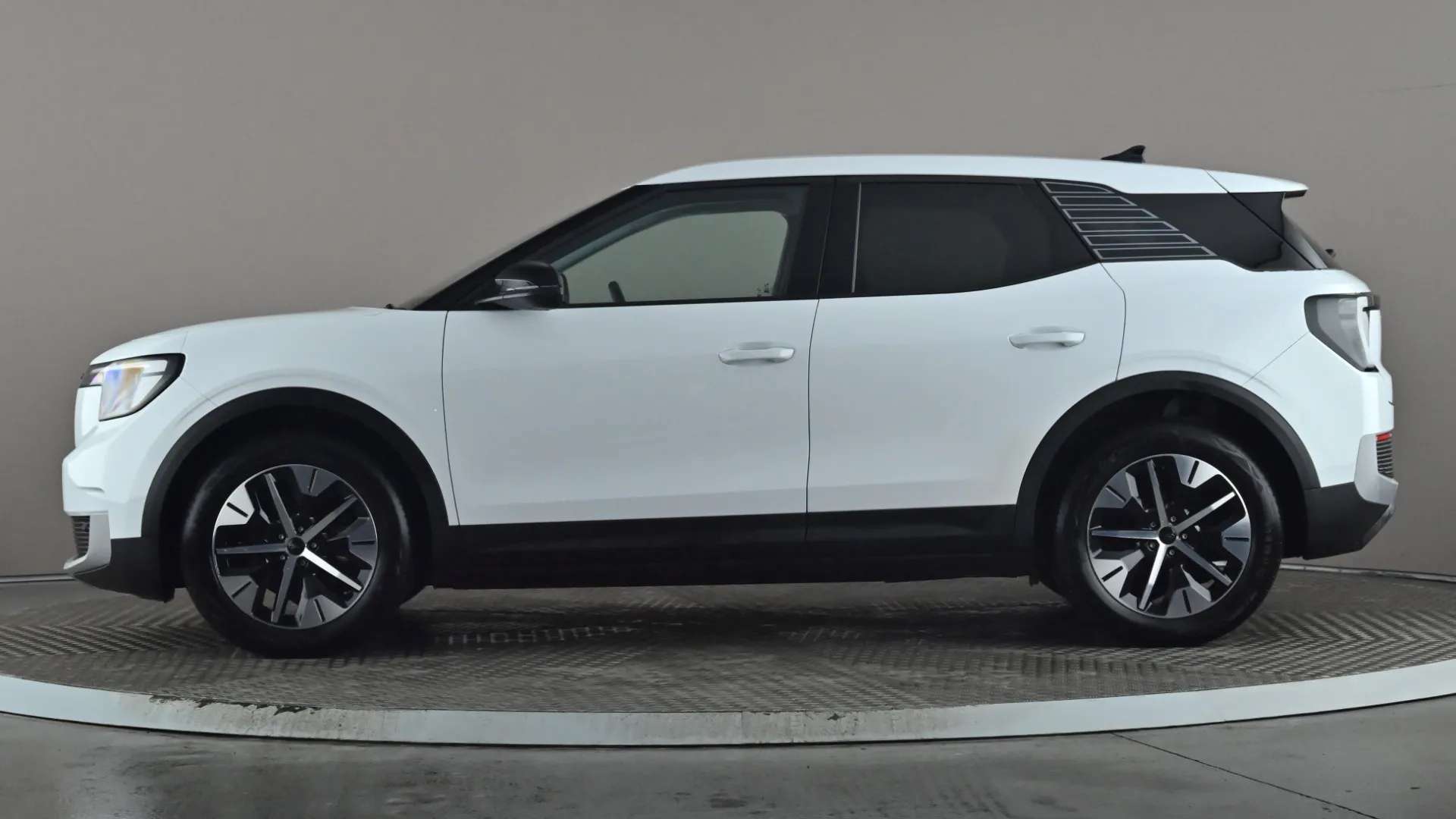 A 2025 FORD EXPLORER 125kW Select 52kWh Auto A 2025 FORD EXPLORER 125kW Select 52kWh Auto