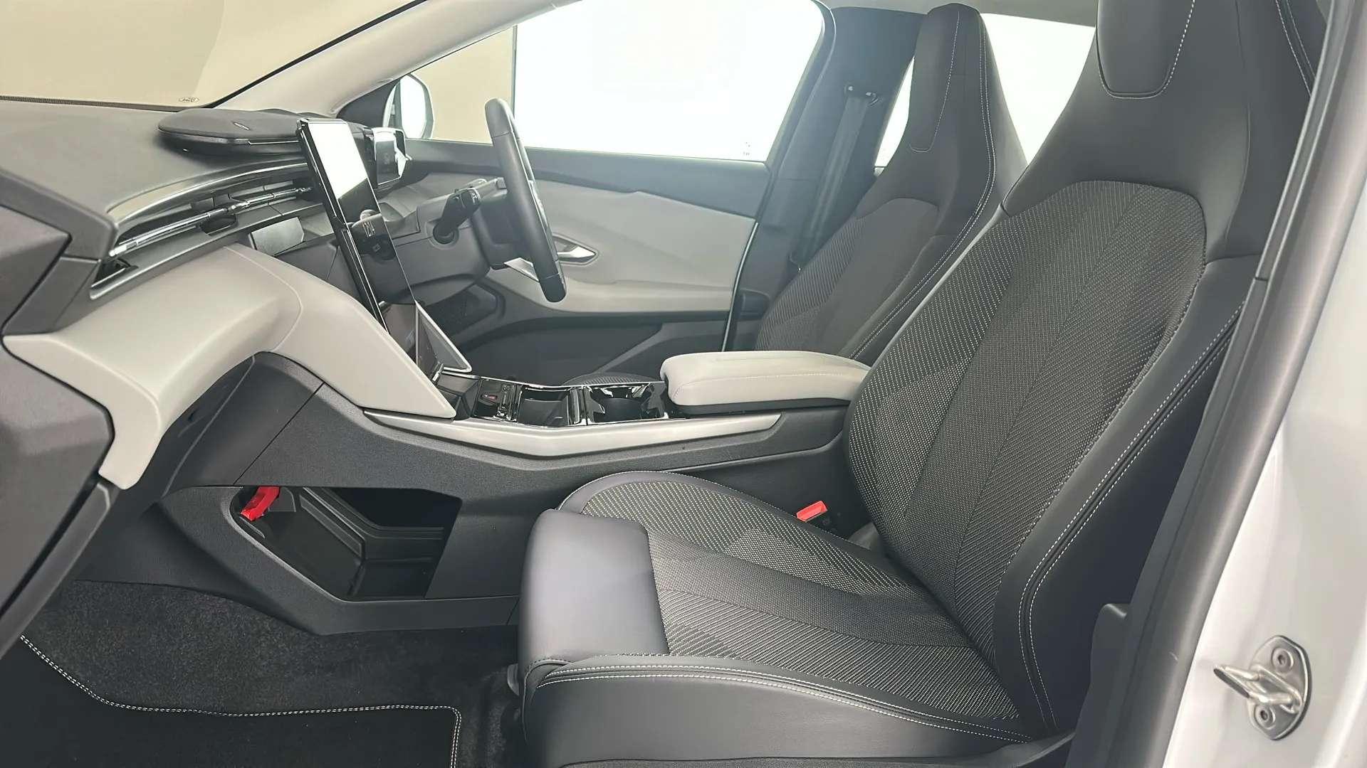 2025 FORD EXPLORER 2025 FORD EXPLORER