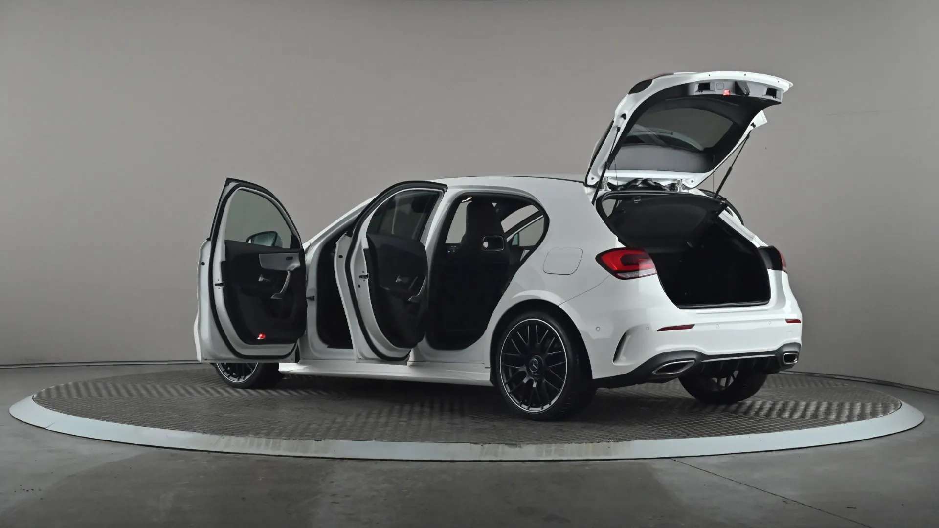 2019 MERCEDES-BENZ A CLASS 2019 MERCEDES-BENZ A CLASS