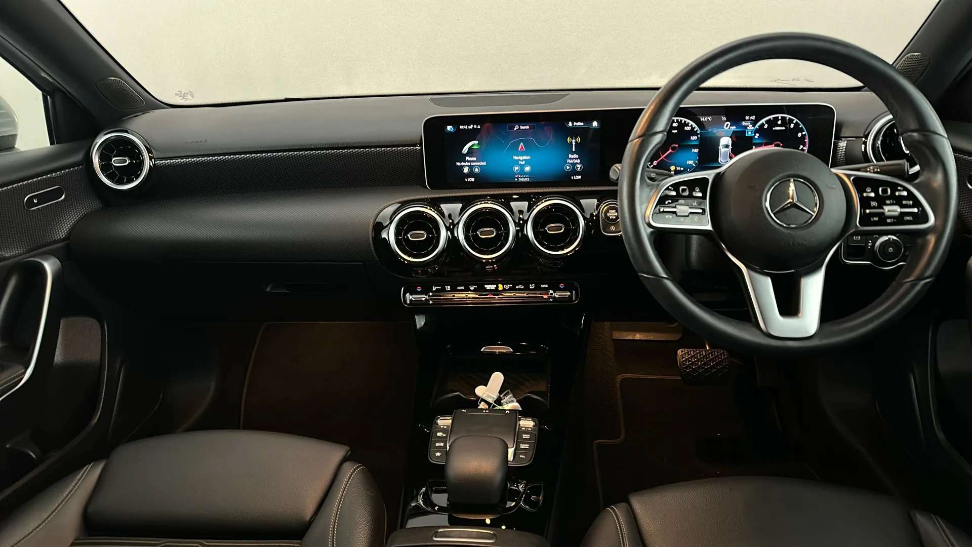 2020 MERCEDES-BENZ A CLASS 2020 MERCEDES-BENZ A CLASS