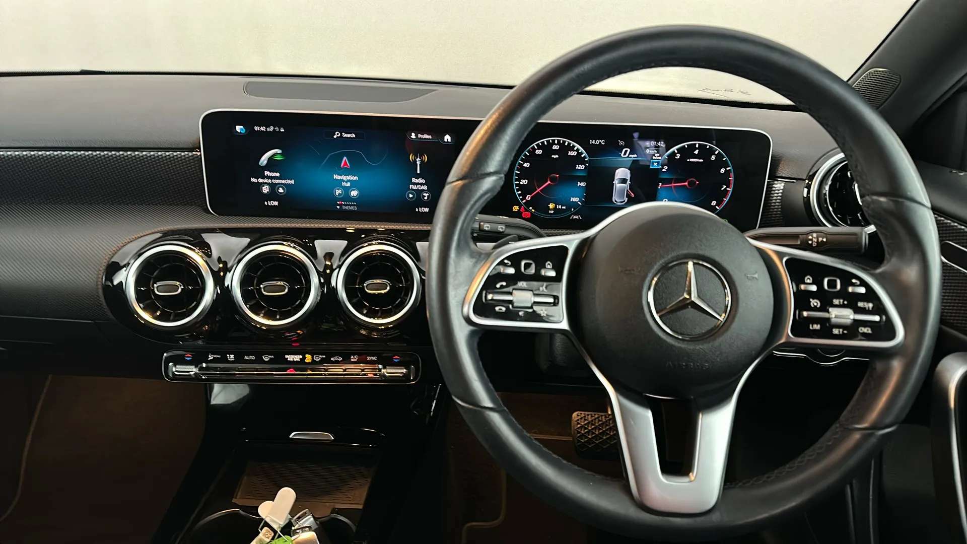 2020 MERCEDES-BENZ A CLASS 2020 MERCEDES-BENZ A CLASS