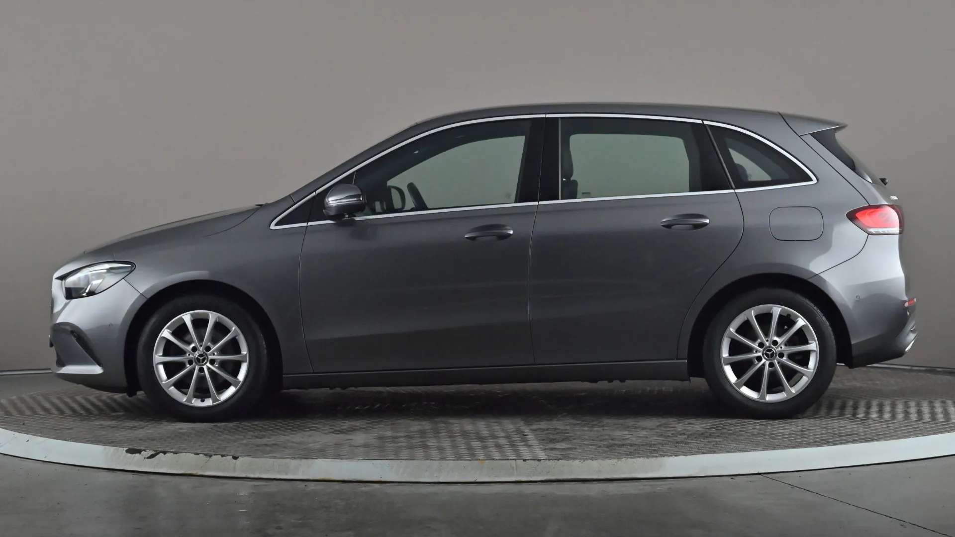 A 2019 MERCEDES-BENZ B CLASS B180d Sport Executive Auto A 2019 MERCEDES-BENZ B CLASS B180d Sport Executive Auto