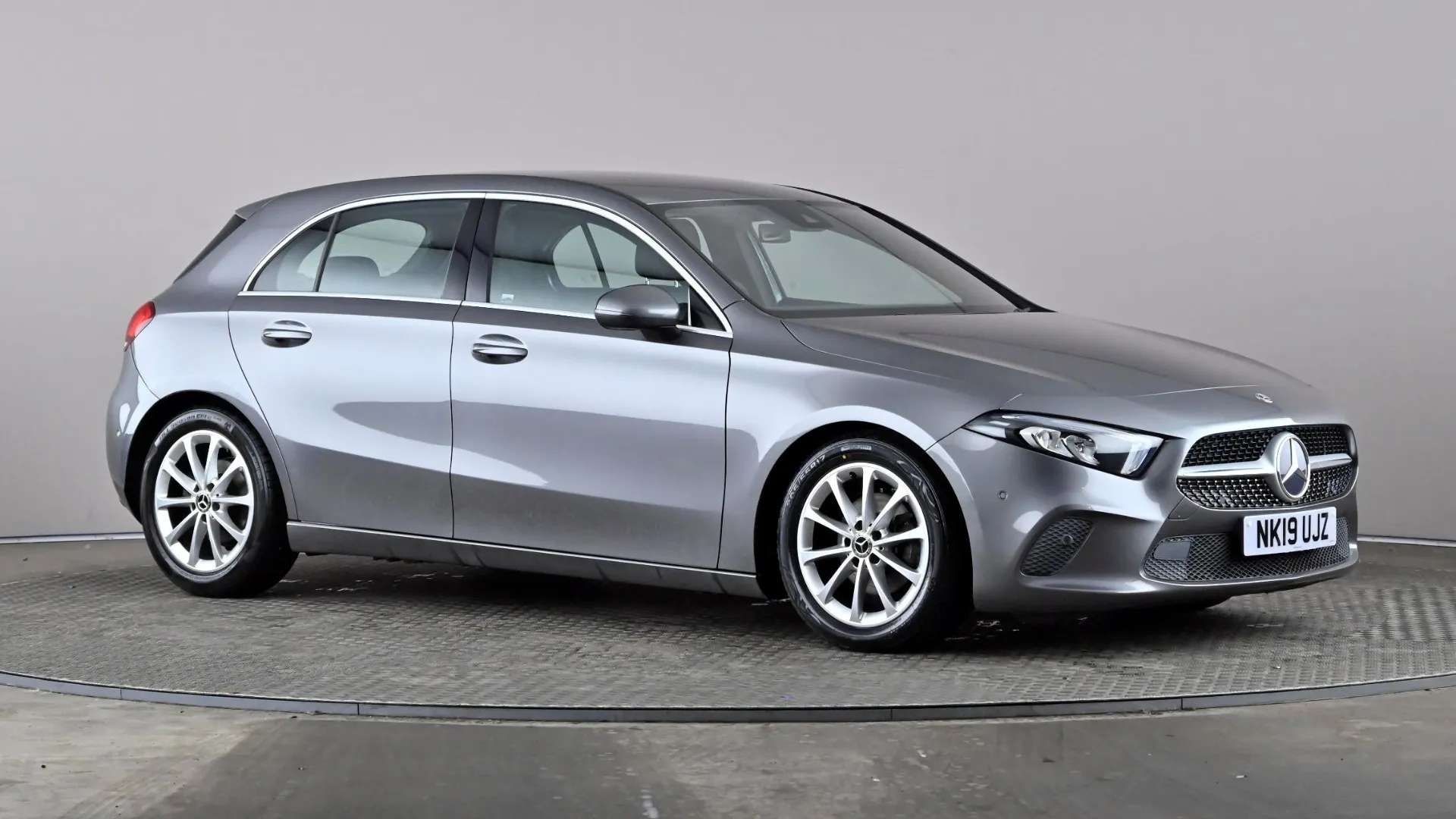 A 2019 MERCEDES-BENZ A CLASS A180 Sport Executive Auto A 2019 MERCEDES-BENZ A CLASS A180 Sport Executive Auto