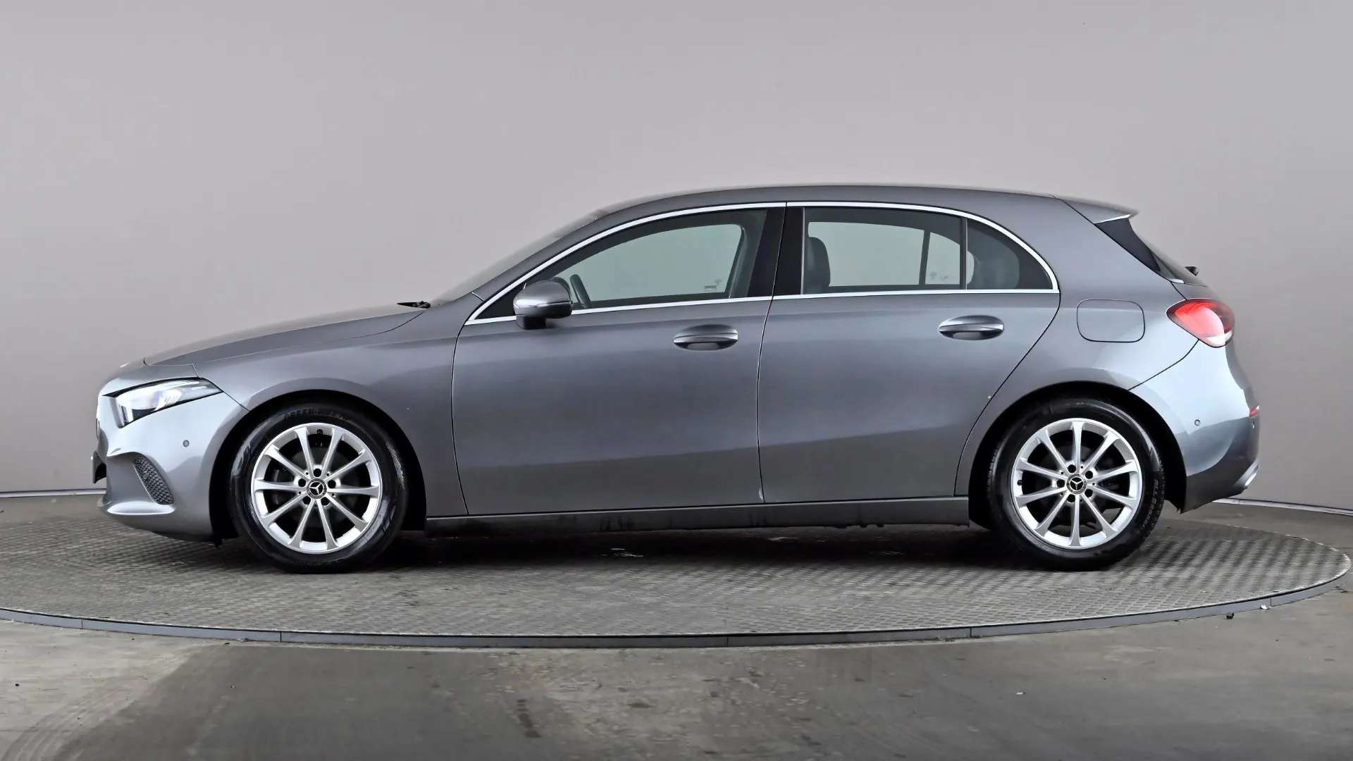A 2019 MERCEDES-BENZ A CLASS A180 Sport Executive Auto A 2019 MERCEDES-BENZ A CLASS A180 Sport Executive Auto