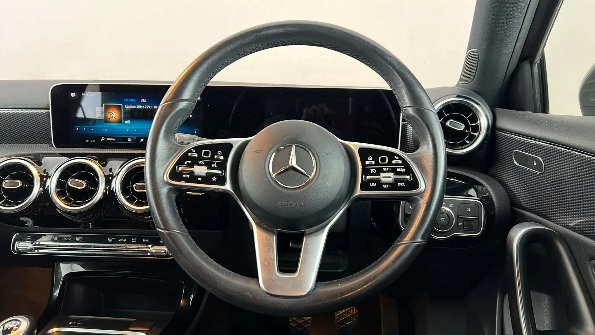 2019 MERCEDES-BENZ A CLASS 2019 MERCEDES-BENZ A CLASS