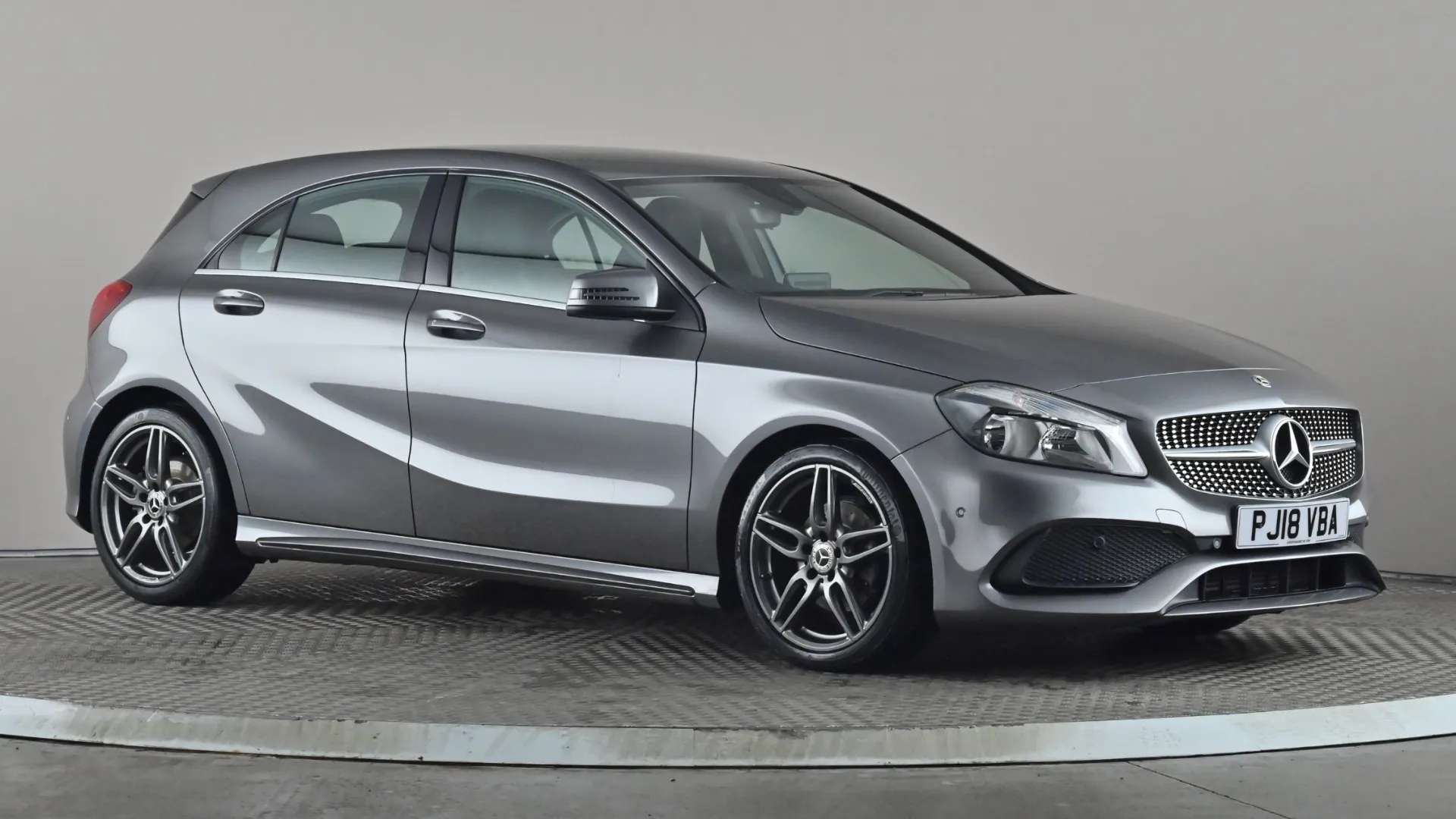 A 2018 MERCEDES-BENZ A CLASS A180 AMG Line Executive Auto A 2018 MERCEDES-BENZ A CLASS A180 AMG Line Executive Auto