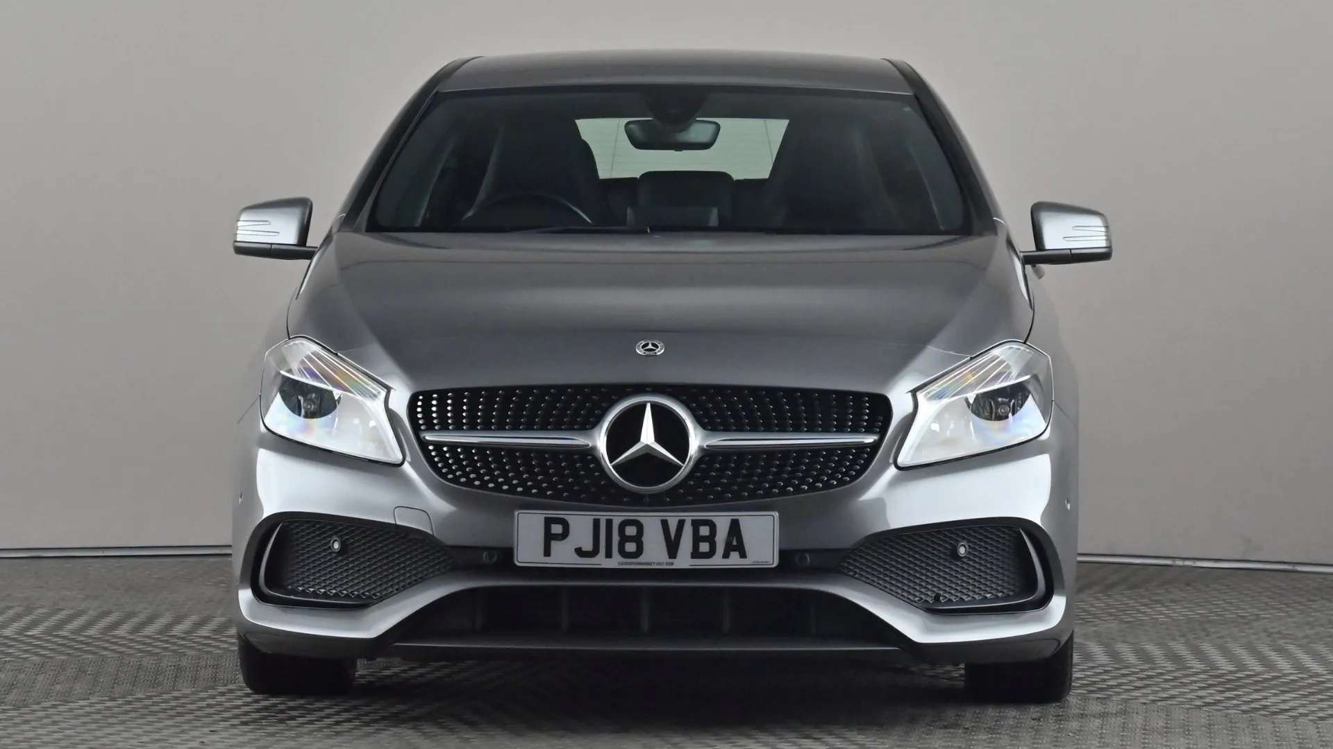 A 2018 MERCEDES-BENZ A CLASS A180 AMG Line Executive Auto A 2018 MERCEDES-BENZ A CLASS A180 AMG Line Executive Auto