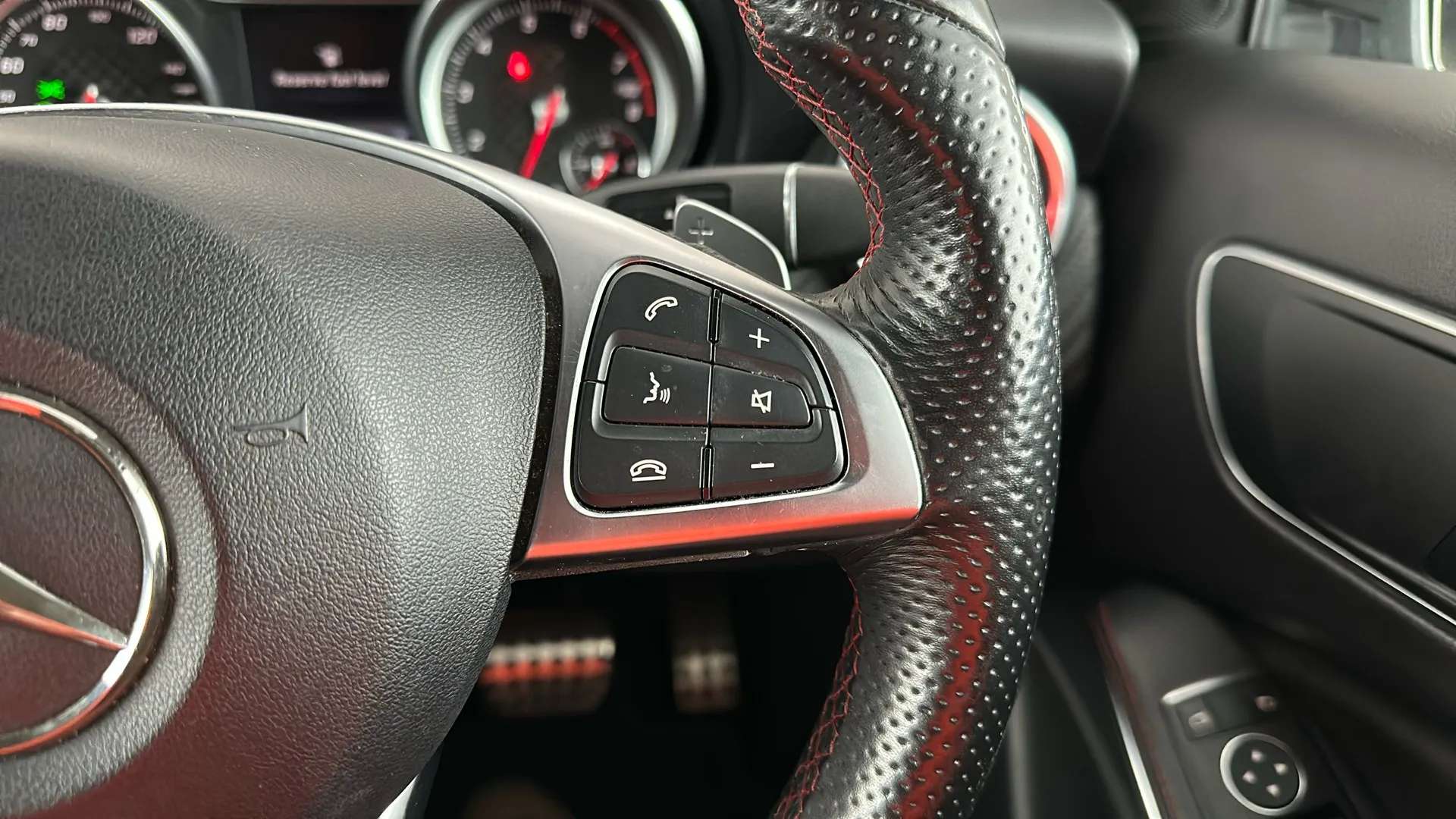 2018 MERCEDES-BENZ A CLASS 2018 MERCEDES-BENZ A CLASS