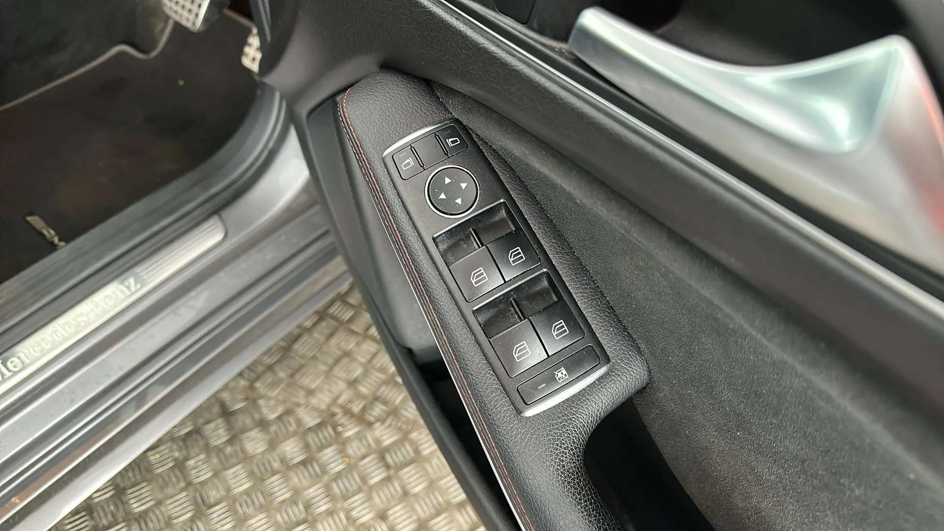 2018 MERCEDES-BENZ A CLASS 2018 MERCEDES-BENZ A CLASS