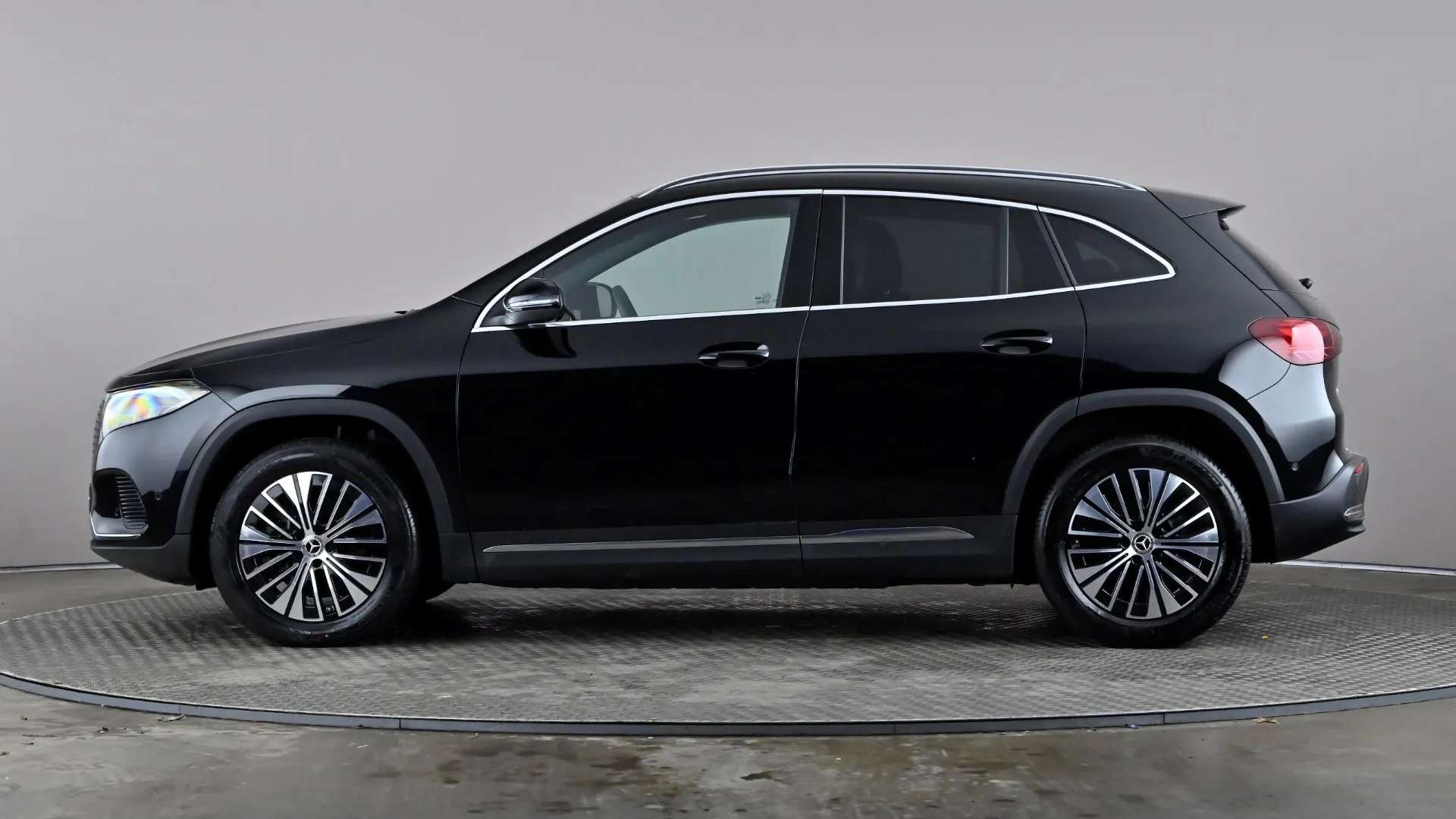 A 2024 MERCEDES-BENZ EQA EQA 250+ 140kW Sport Night Ed 70.5kWh Auto A 2024 MERCEDES-BENZ EQA EQA 250+ 140kW Sport Night Ed 70.5kWh Auto