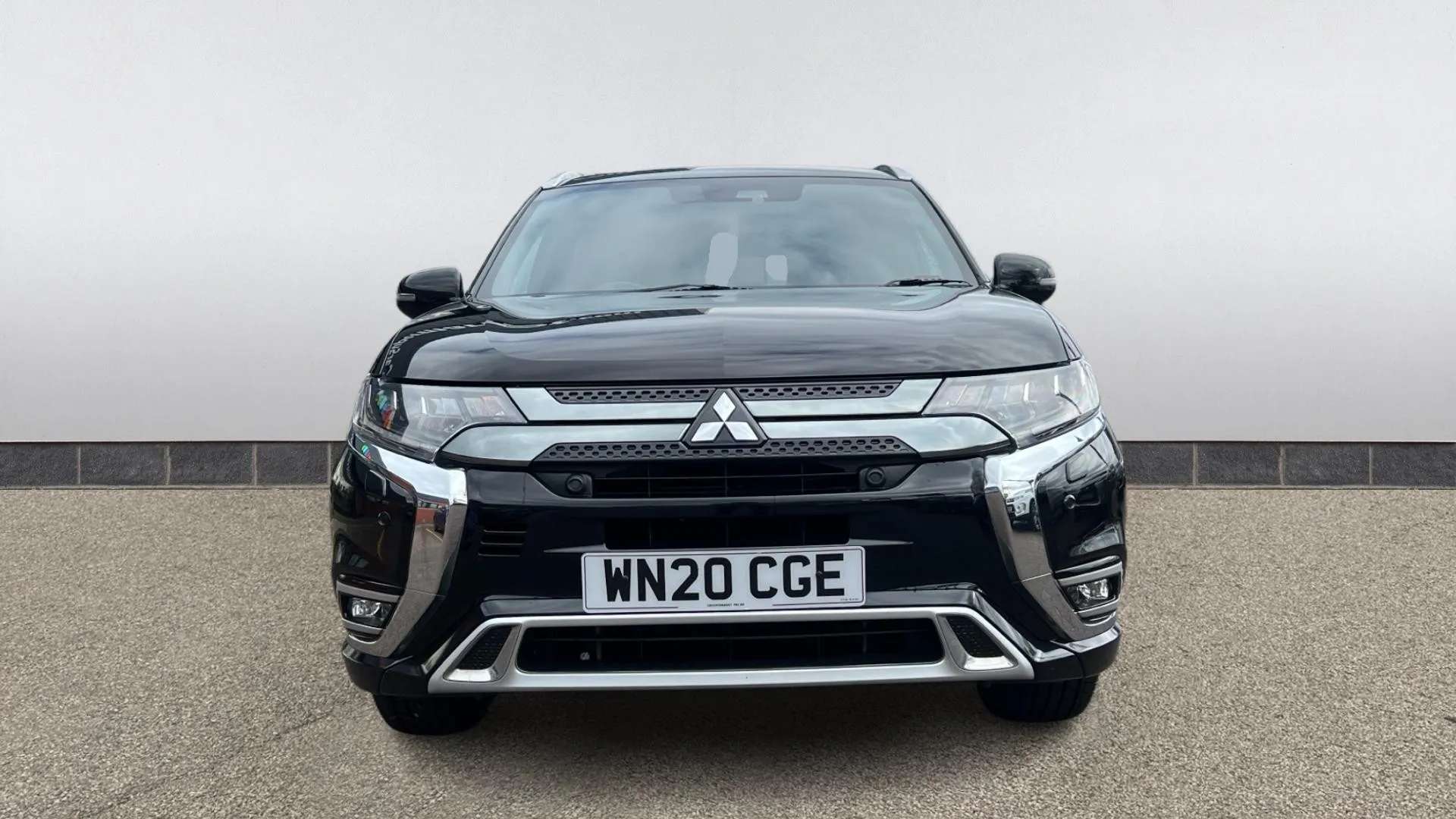 A 2020 MITSUBISHI OUTLANDER 2.4 PHEV Exceed Safety Auto A 2020 MITSUBISHI OUTLANDER 2.4 PHEV Exceed Safety Auto