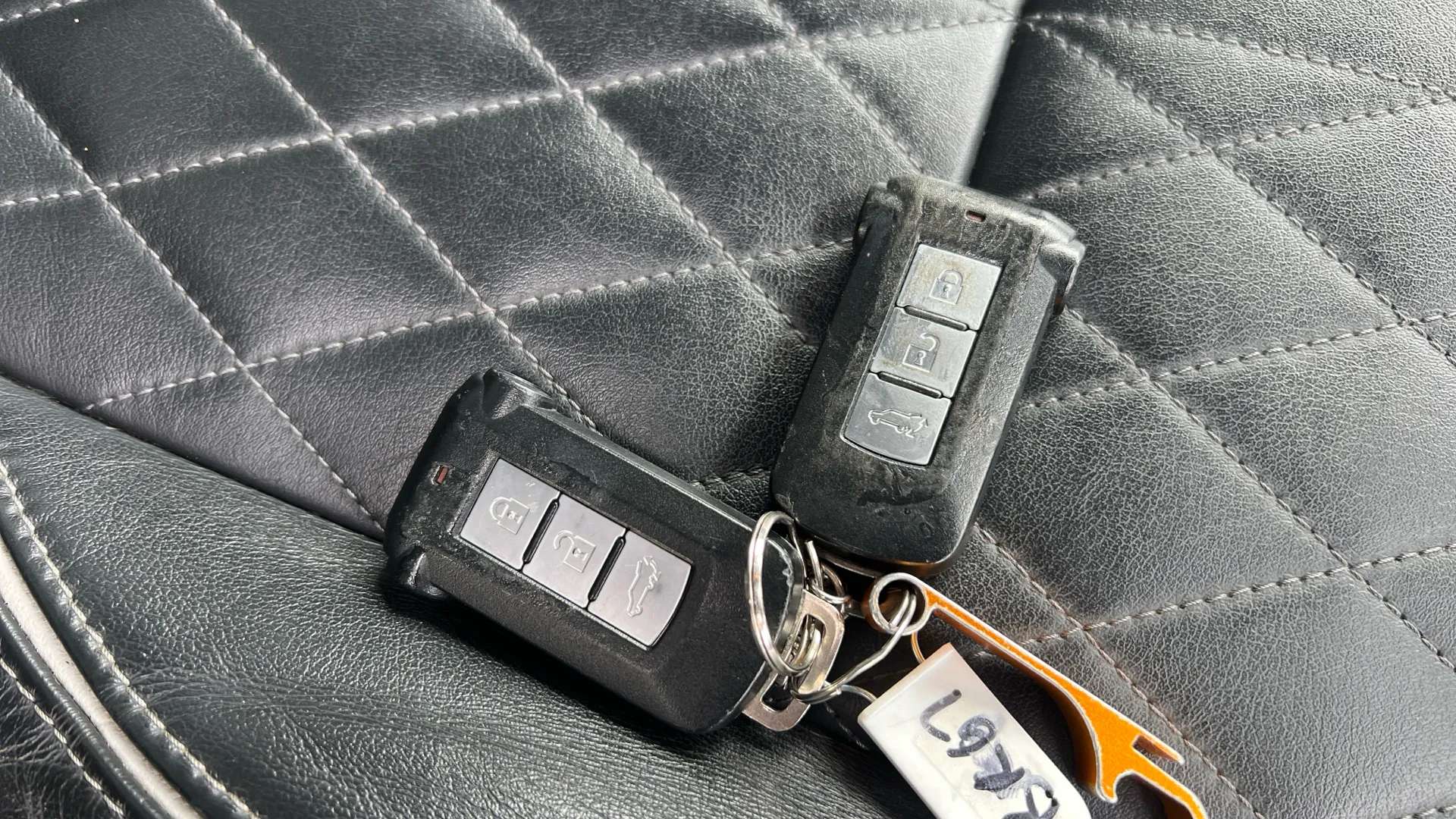 2020 MITSUBISHI OUTLANDER 2020 MITSUBISHI OUTLANDER