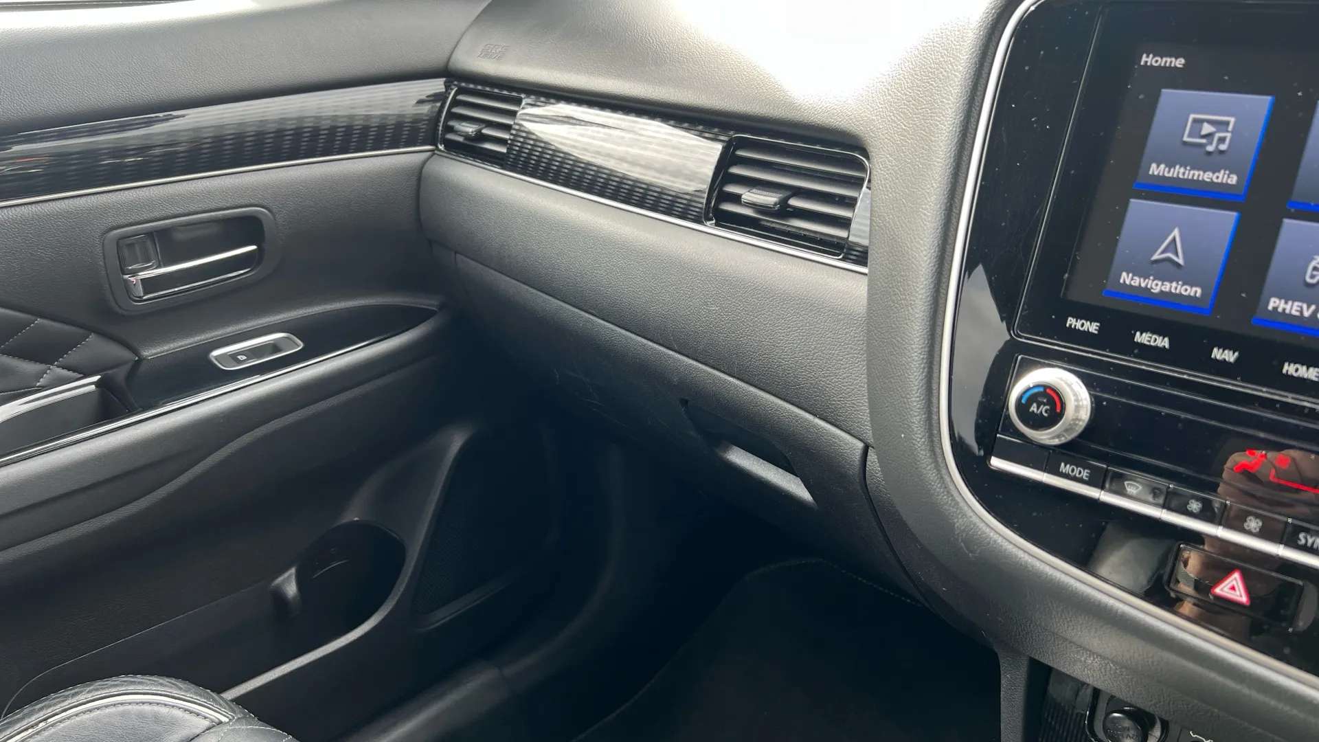 2020 MITSUBISHI OUTLANDER 2020 MITSUBISHI OUTLANDER