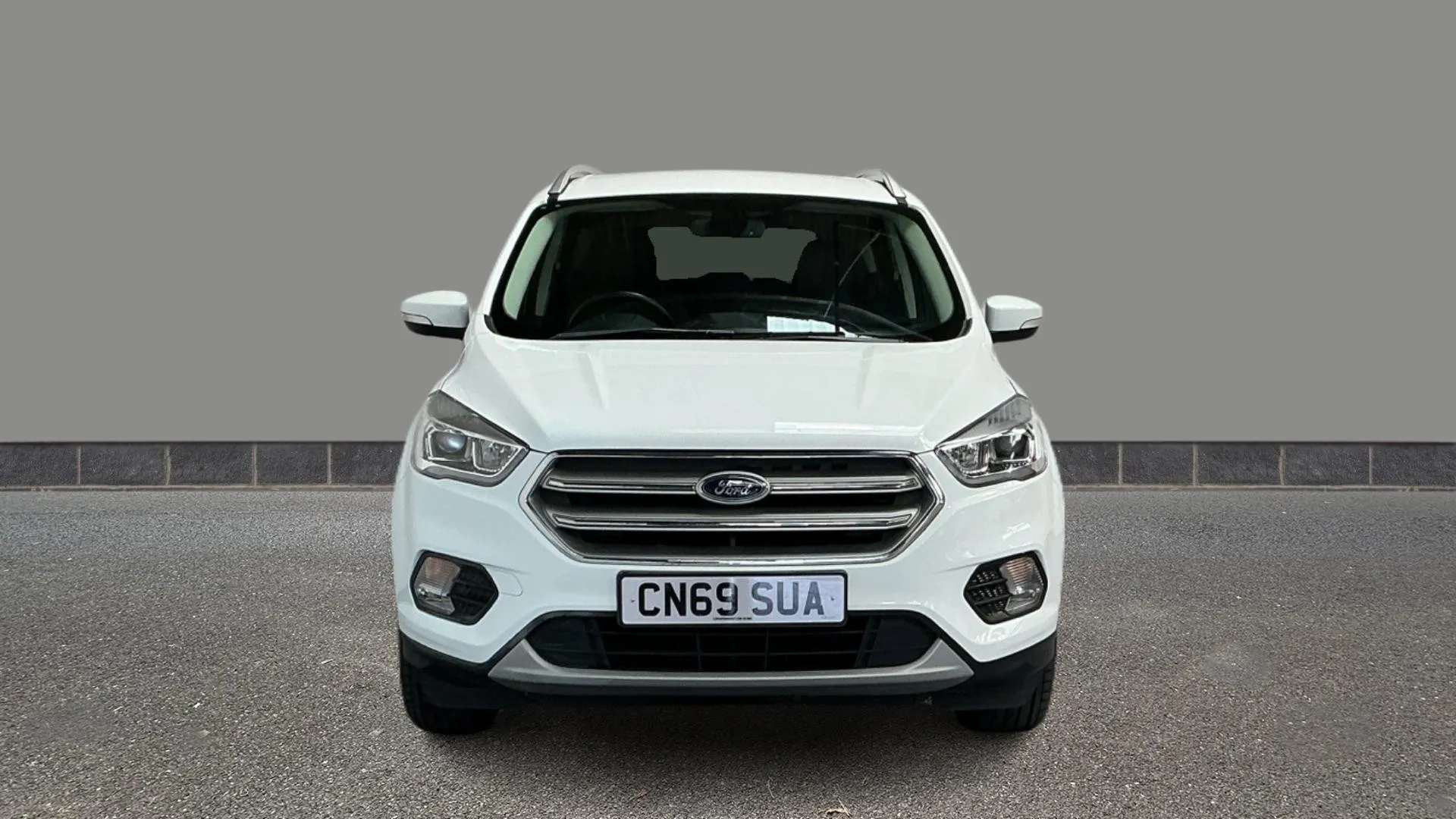 A 2019 FORD KUGA 2.0 TDCi Titanium Edition 2WD A 2019 FORD KUGA 2.0 TDCi Titanium Edition 2WD