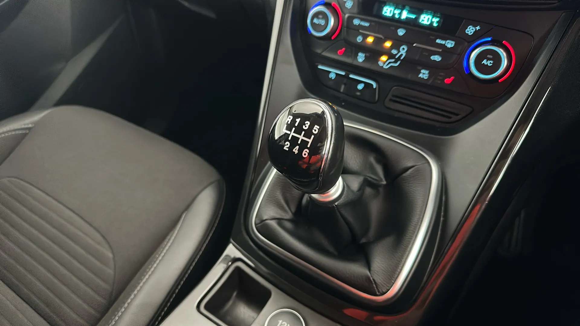 2019 FORD KUGA 2019 FORD KUGA