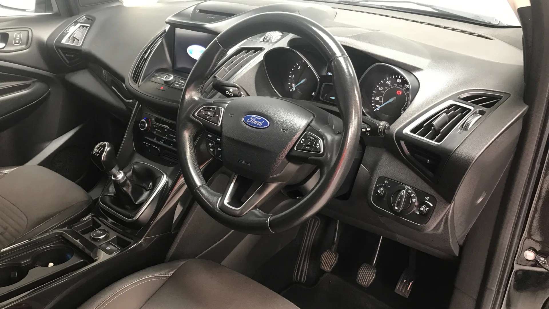 2019 FORD KUGA 2019 FORD KUGA
