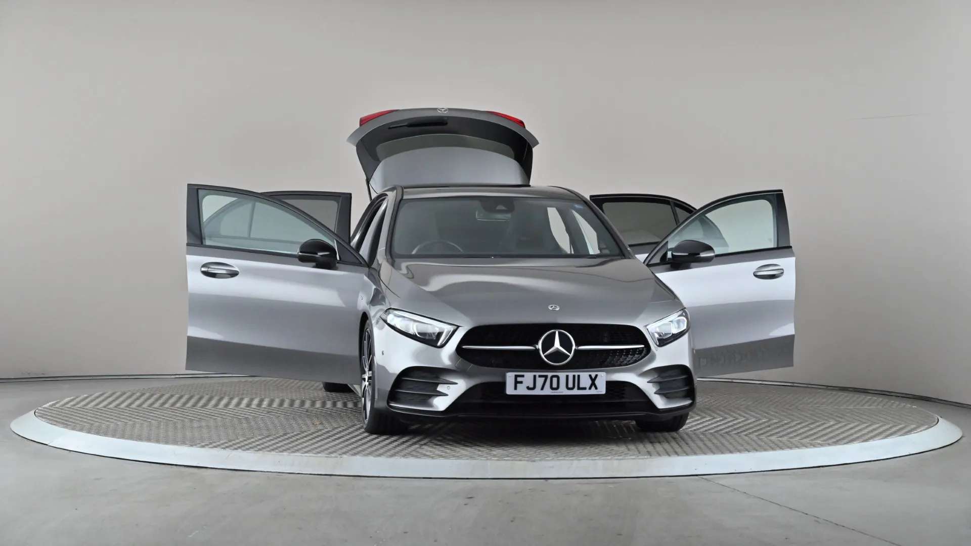 2021 MERCEDES-BENZ A CLASS 2021 MERCEDES-BENZ A CLASS